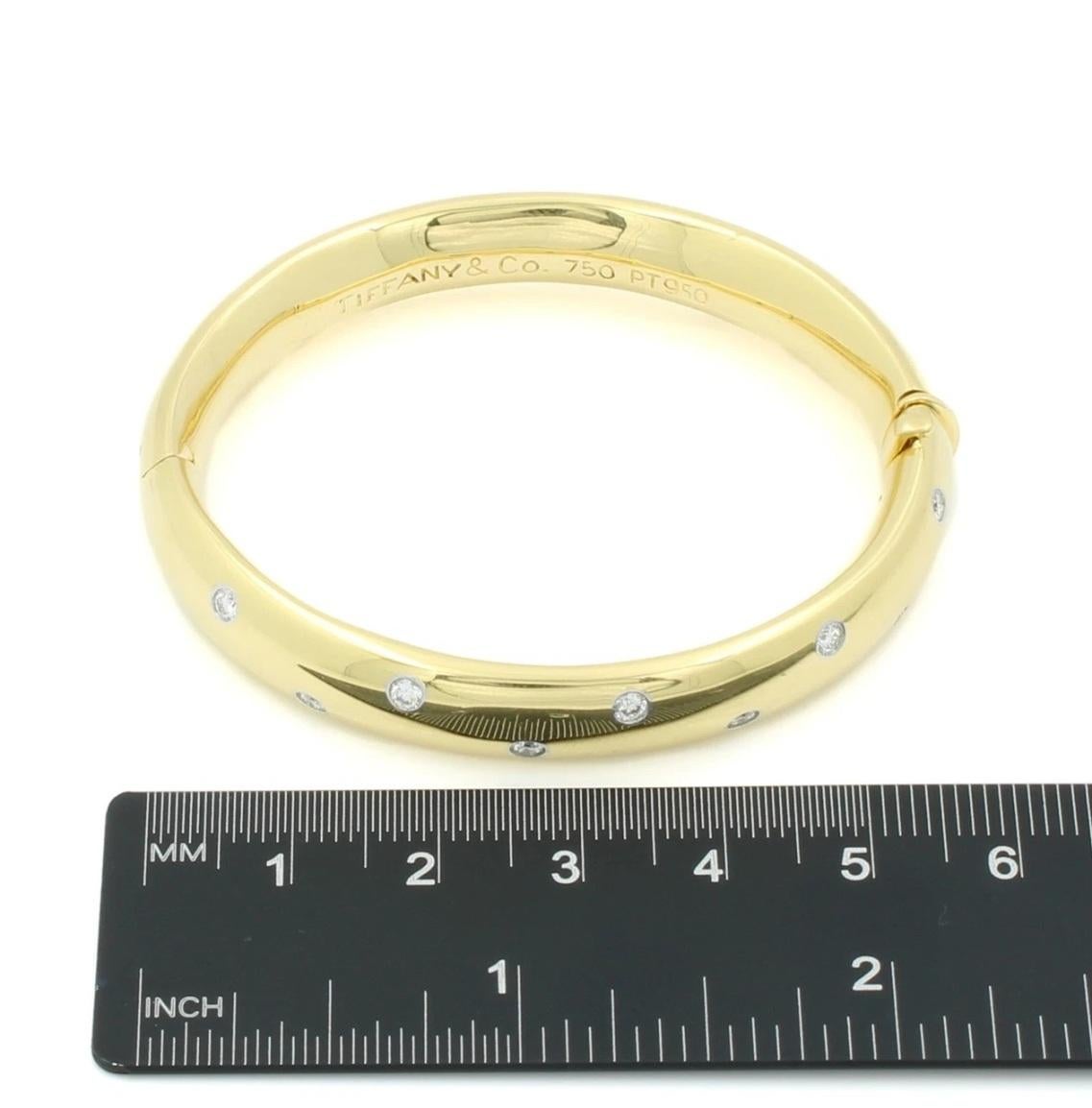 TIFFANY & Co. Etoile 18K Gold 9mm Wide Diamond Bangle Bracelet For Sale 4