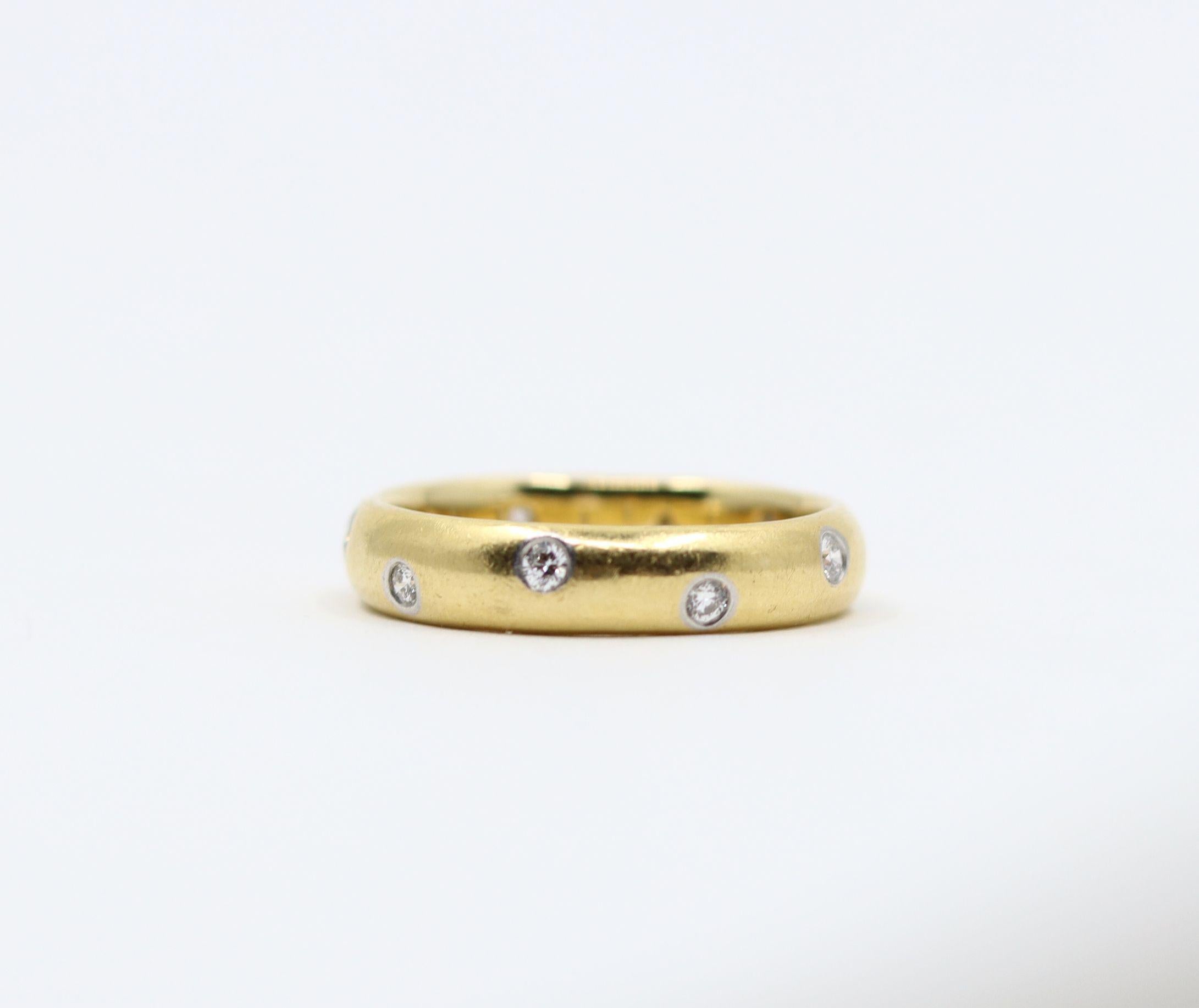 Anello a fascia con diamante in oro 18 carati e platino Tiffany & Co. in vendita 5
