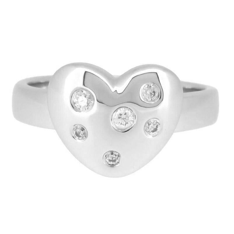 TIFFANY & Co. Etoile 18K White Gold Diamond Heart Ring 7

Metal: 18K White Gold
Size: 7
Weight: 5.70 grams
Diamond: 6 round brilliant diamonds, carat total weight .12
Hallmark: ©TIFFANY&Co. 750
Condition: Excellent condition, like new

Limited