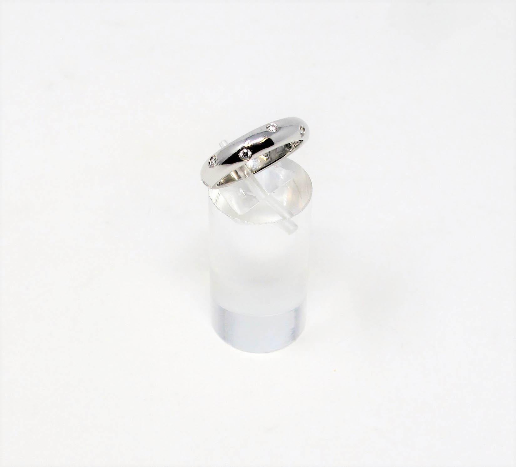 Tiffany & Co. Platinring mit 0,22 Karat rundem Brillanten von Etoile 2