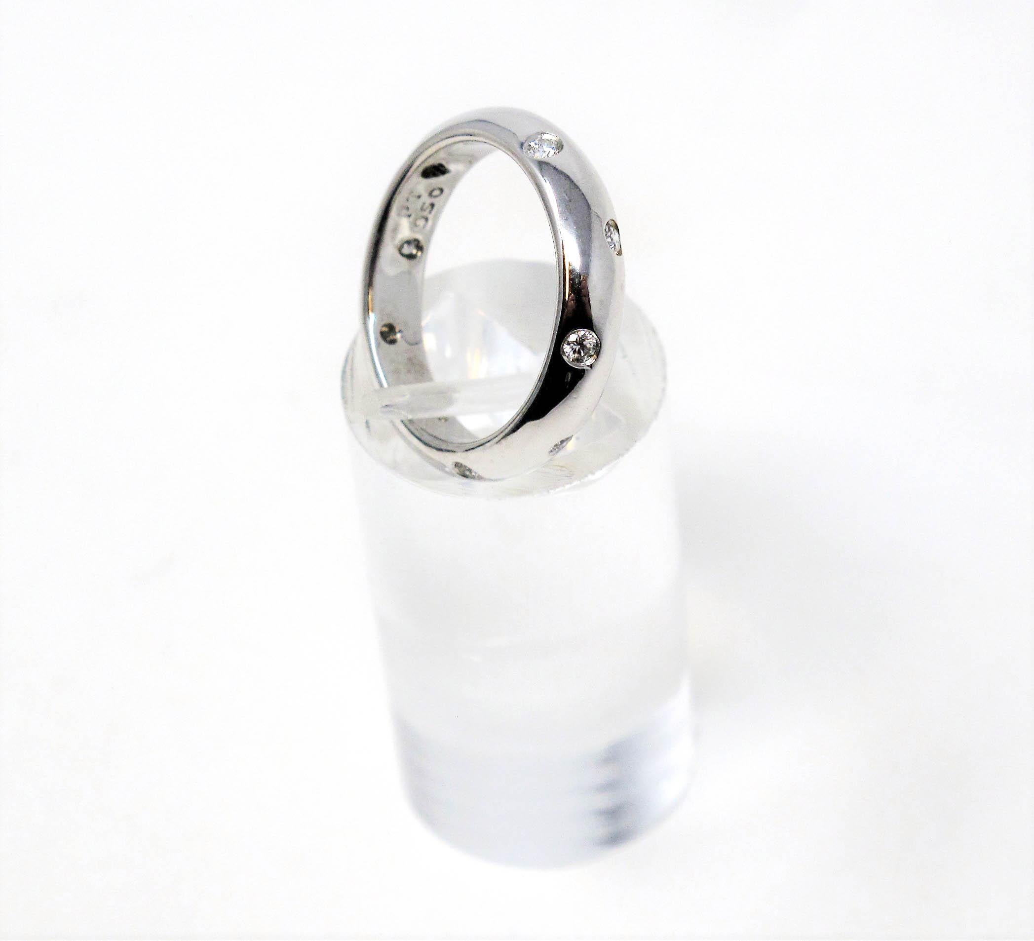 Tiffany & Co. Platinring mit 0,22 Karat rundem Brillanten von Etoile 3