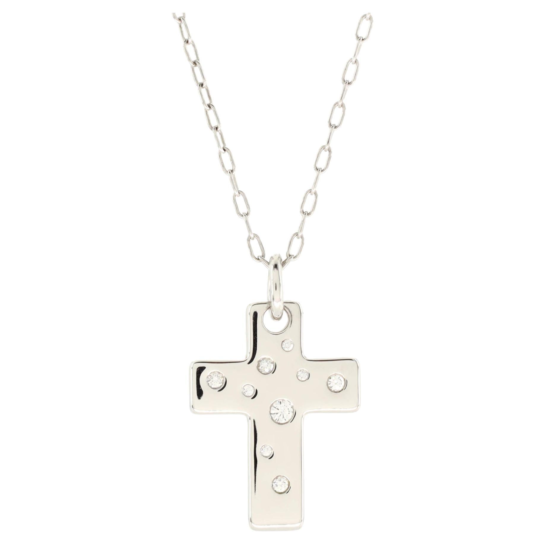 Tiffany & Co. Etoile Cross Pendant Necklace 18k White Gold with Diamonds Medium