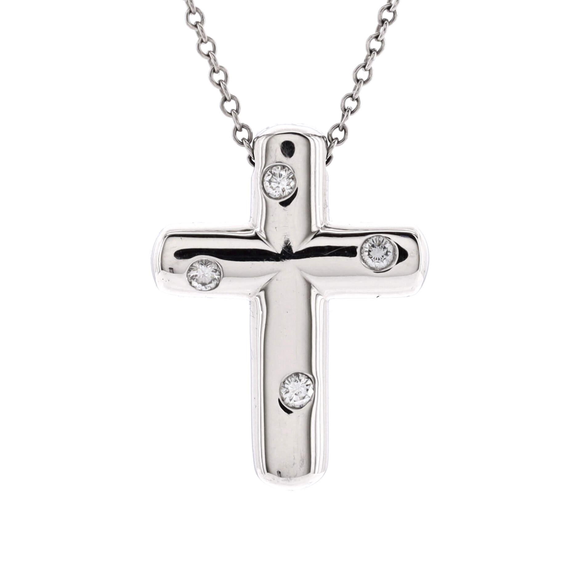 Condition: Great. Minor wear throughout.
Accessories: No Accessories
Measurements: Length: 16.00 