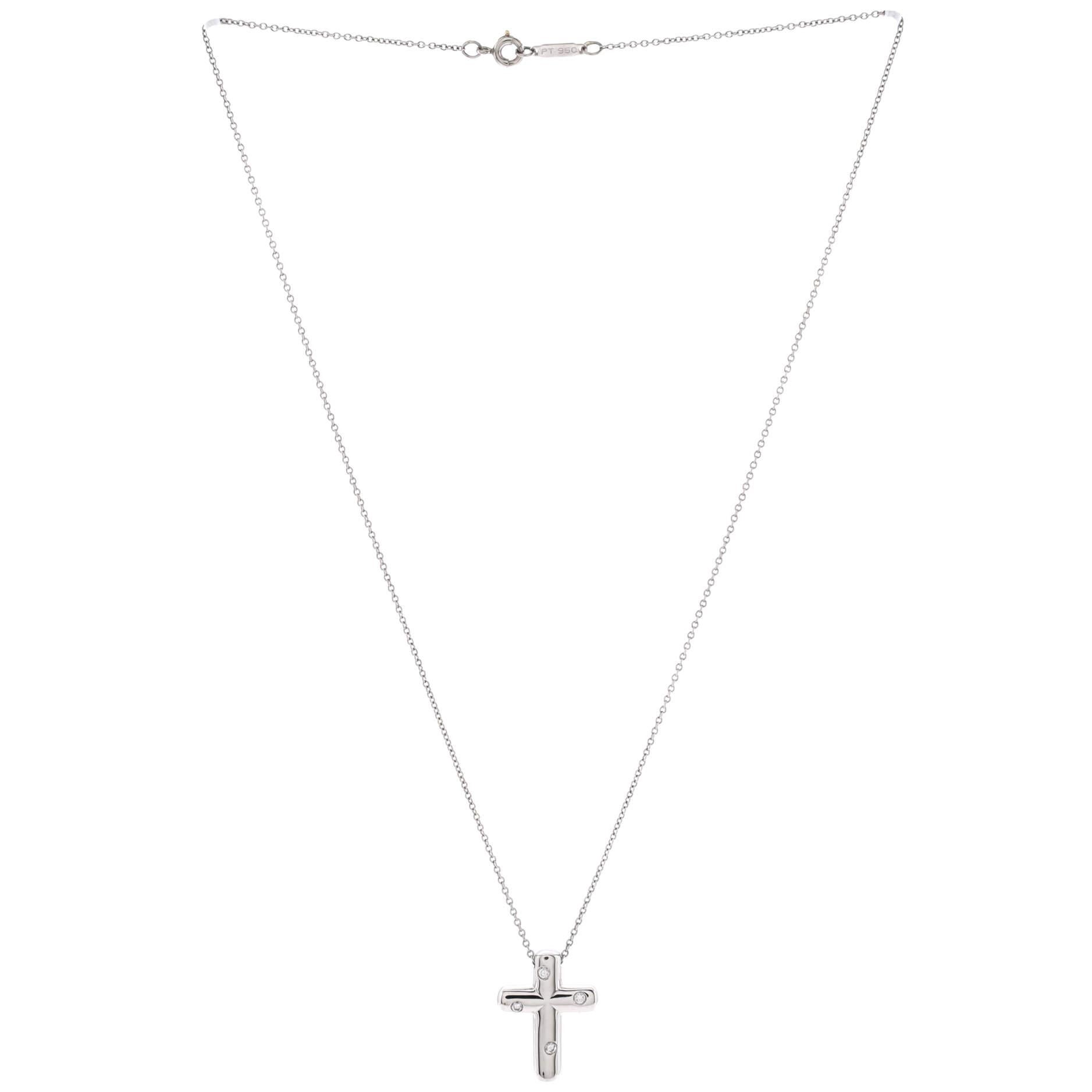 Tiffany & Co. Etoile Cross Pendant Necklace Platinum with Diamonds In Good Condition In New York, NY