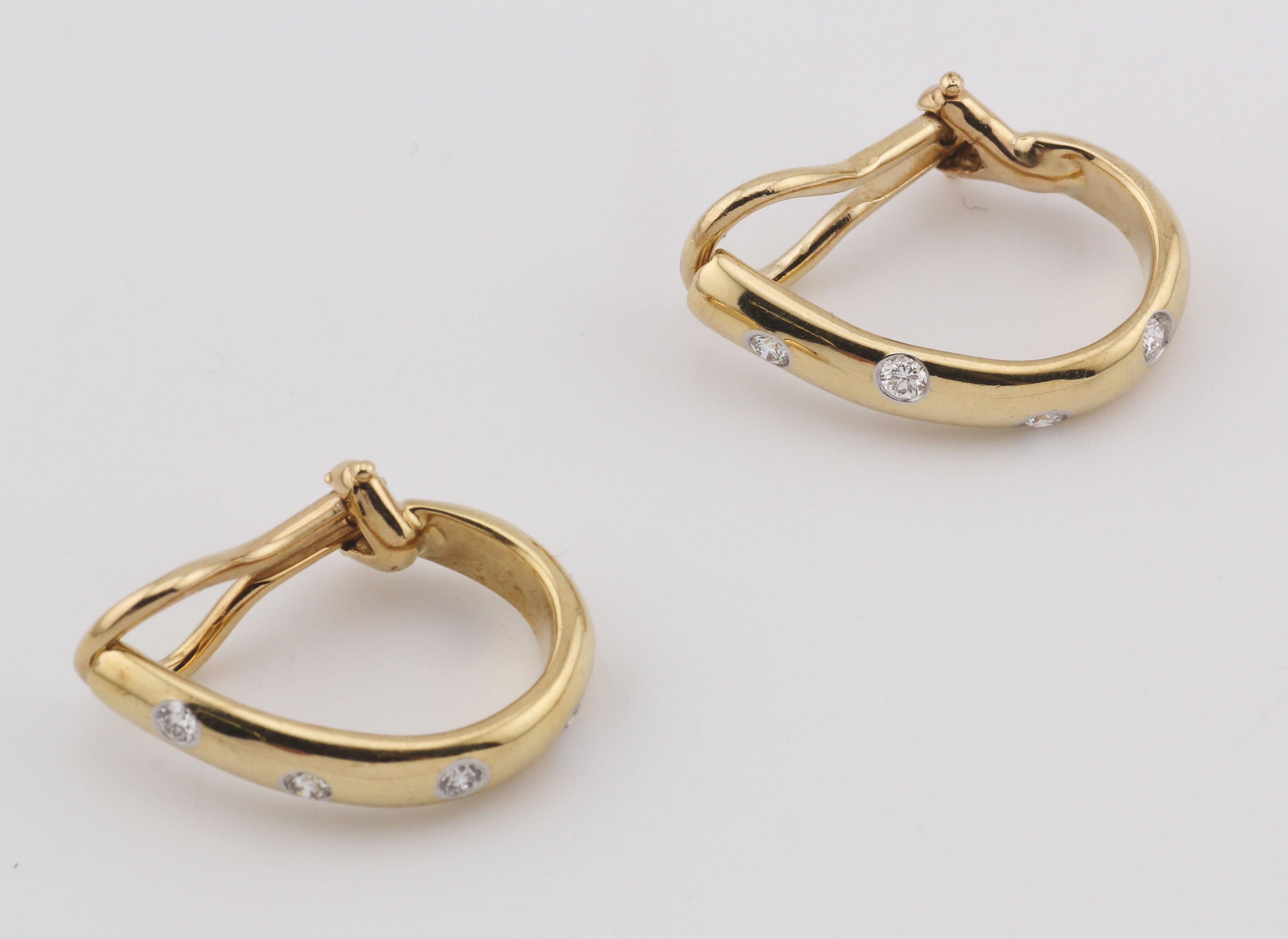 Tiffany & Co. Etoile Diamond 18k Gold Platinum Hoop Earrings In Good Condition For Sale In Simpsonville, SC