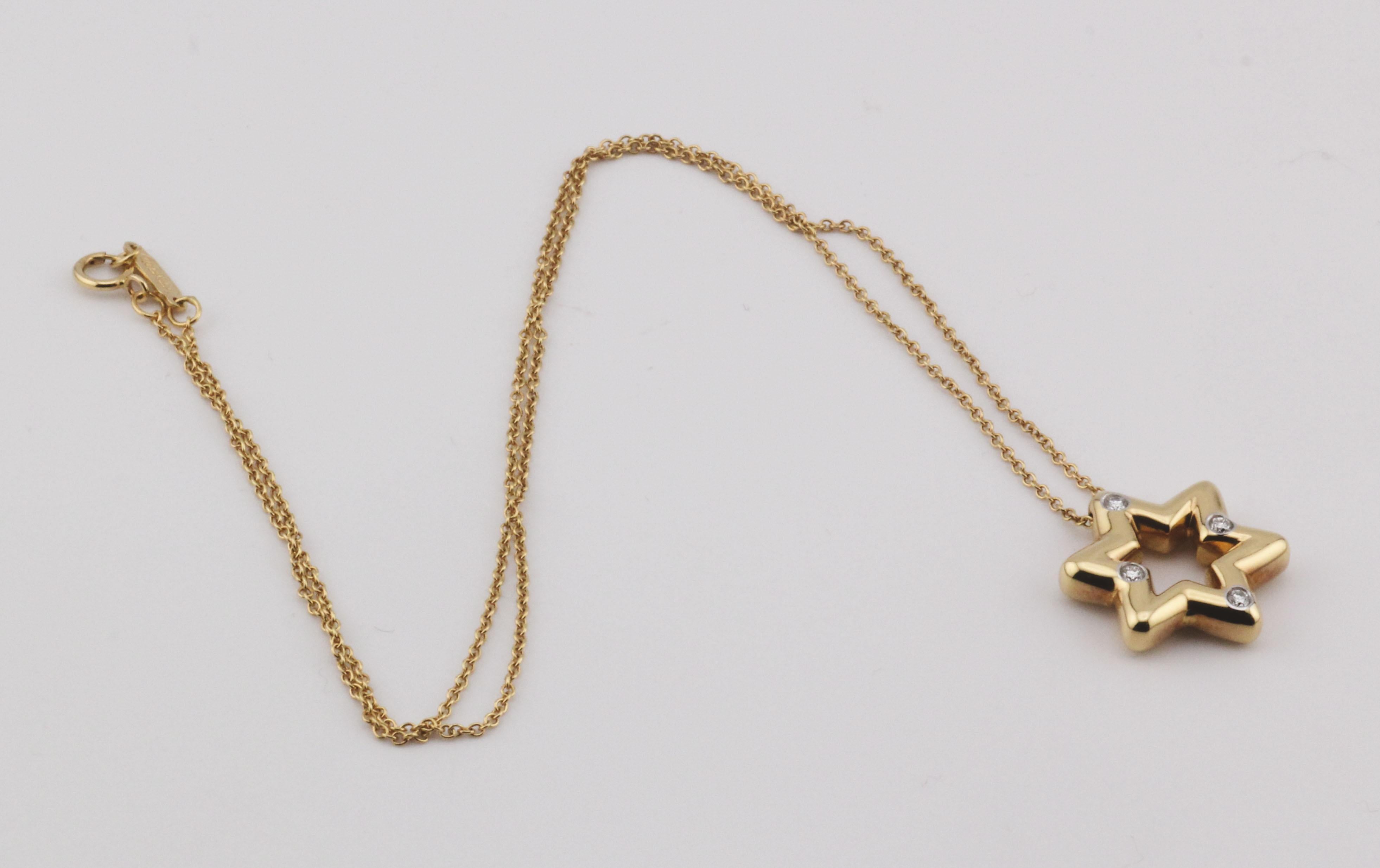 Brilliant Cut Tiffany & Co. Etoile Diamond 18k Gold Platinum Star of David Pendant Necklace For Sale
