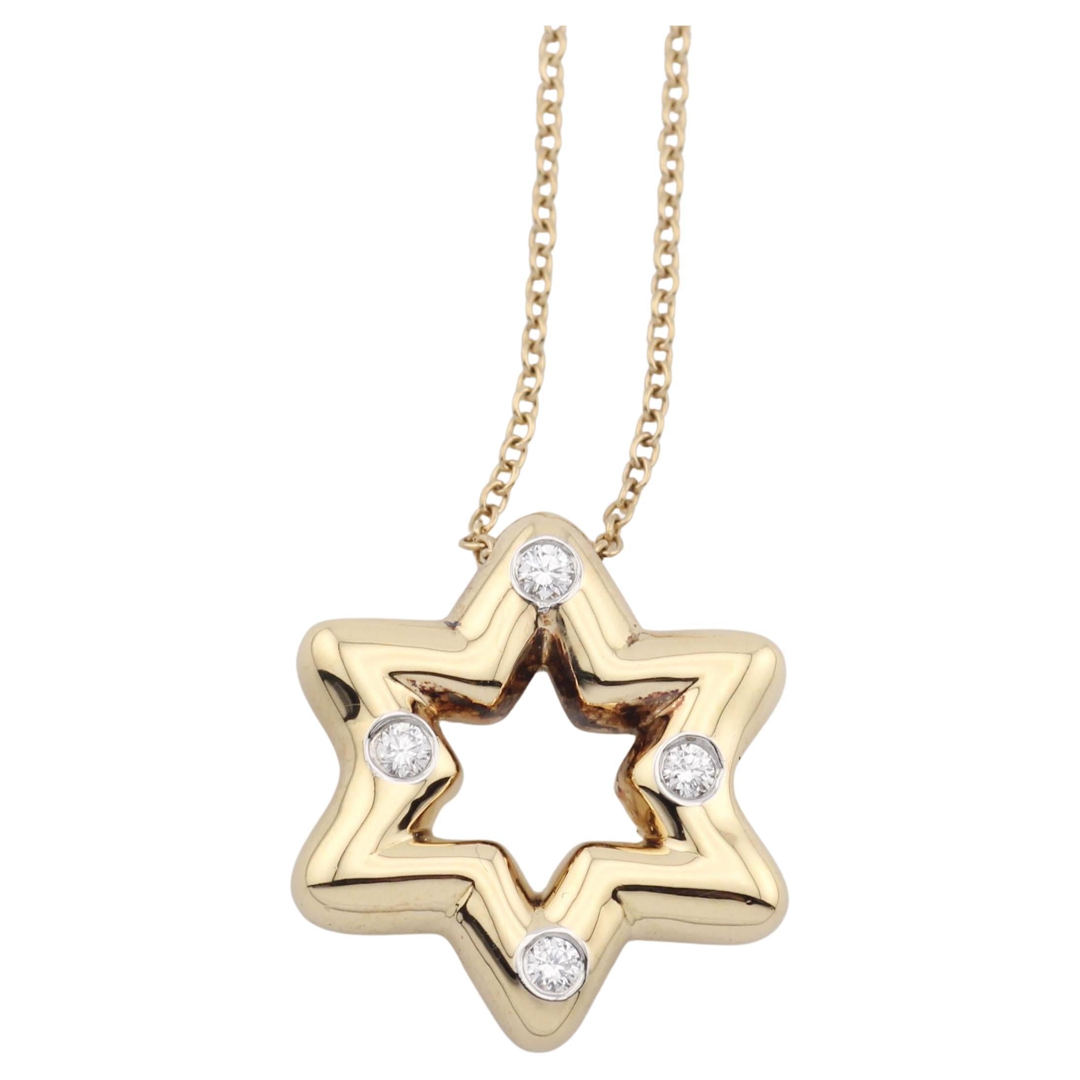 Tiffany 
Co. Collier étoile de David en or 18k et platine avec diamants Etoile en vente