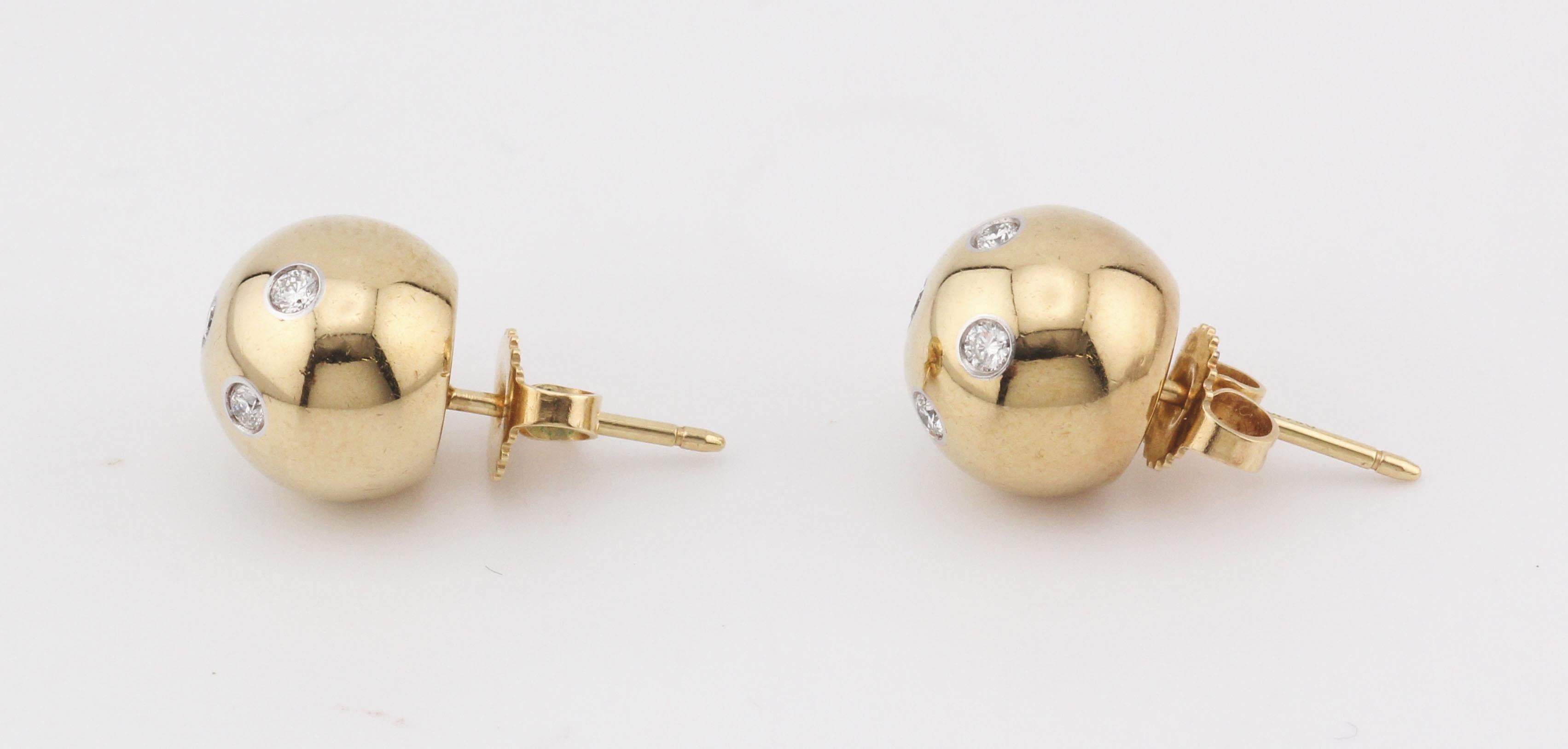 Brilliant Cut Tiffany & Co. Etoile Diamond 18k Gold Platinum Stud Earrings For Sale