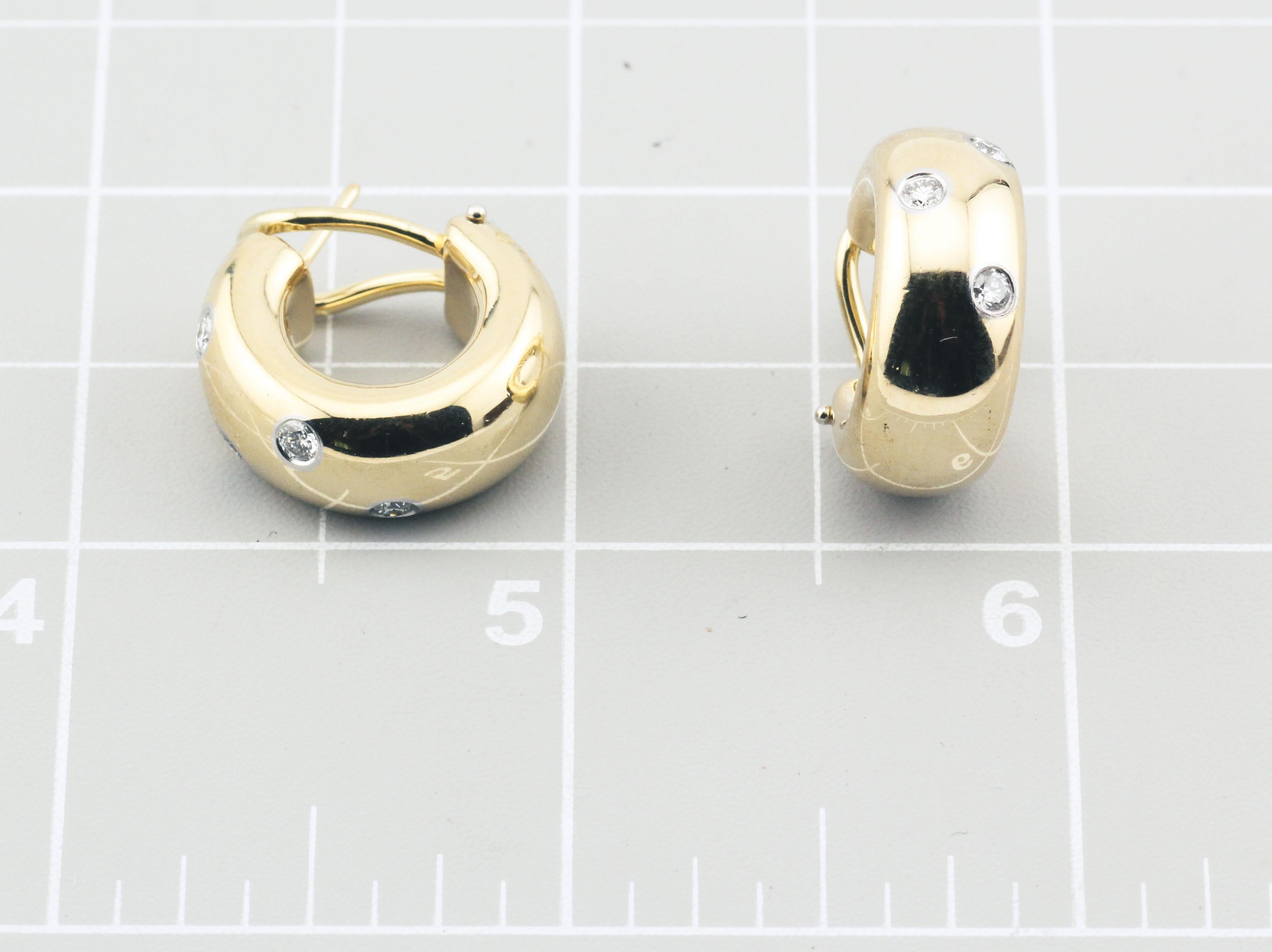 Tiffany & Co. Etoile Diamond 18k Gold Platinum Wide Hoop Earrings In Good Condition In Simpsonville, SC
