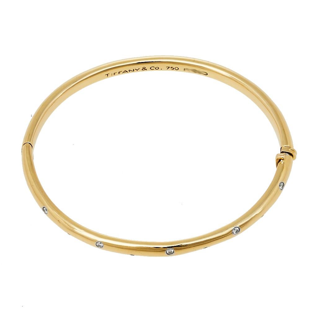 Tiffany & Co. Etoile Diamond 18k Yellow Gold Platinum Bangle Bracelet In Good Condition In Dubai, Al Qouz 2