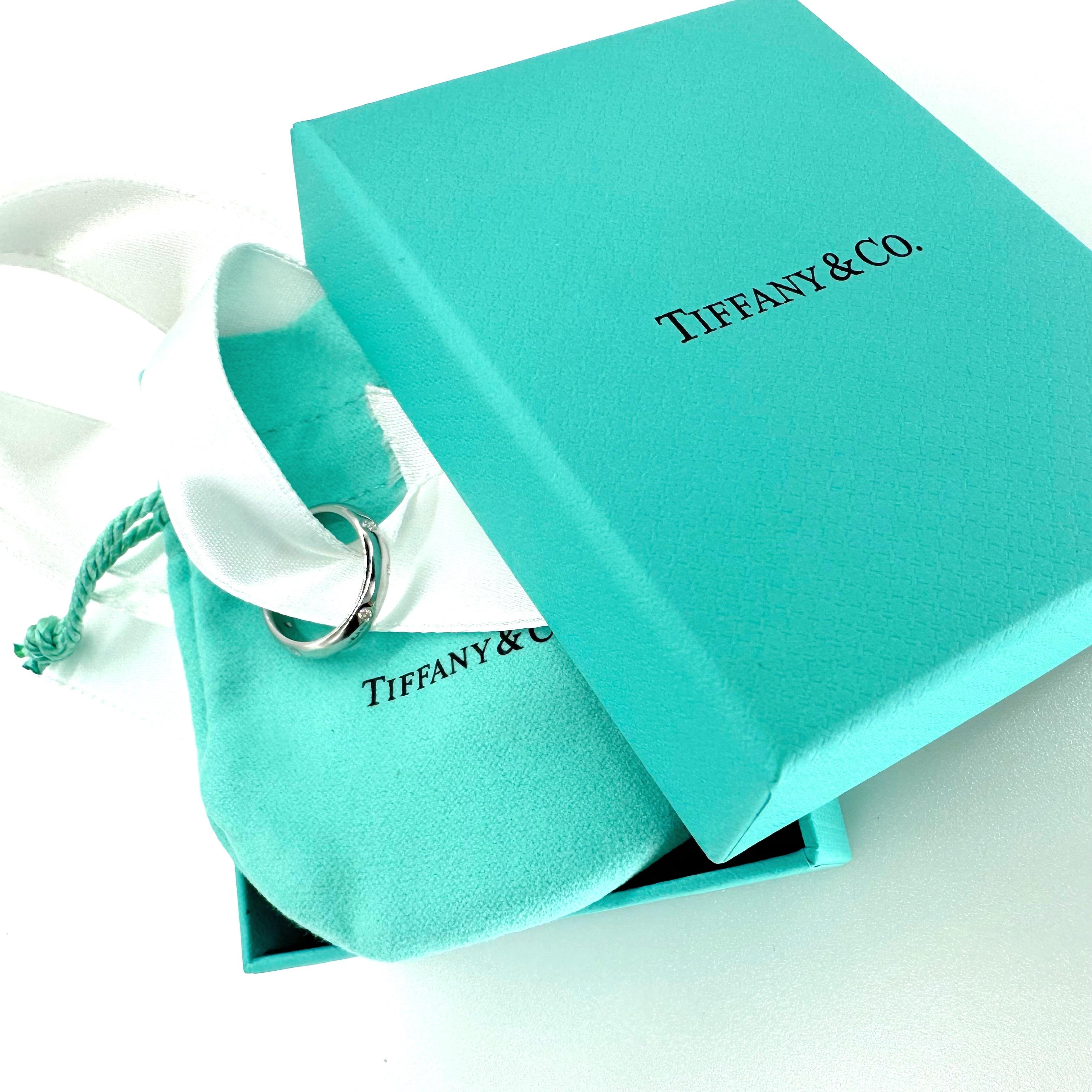 Tiffany & Co. ETOILE Bague à anneau en platine et diamants, taille 6 Excellent état - En vente à San Diego, CA