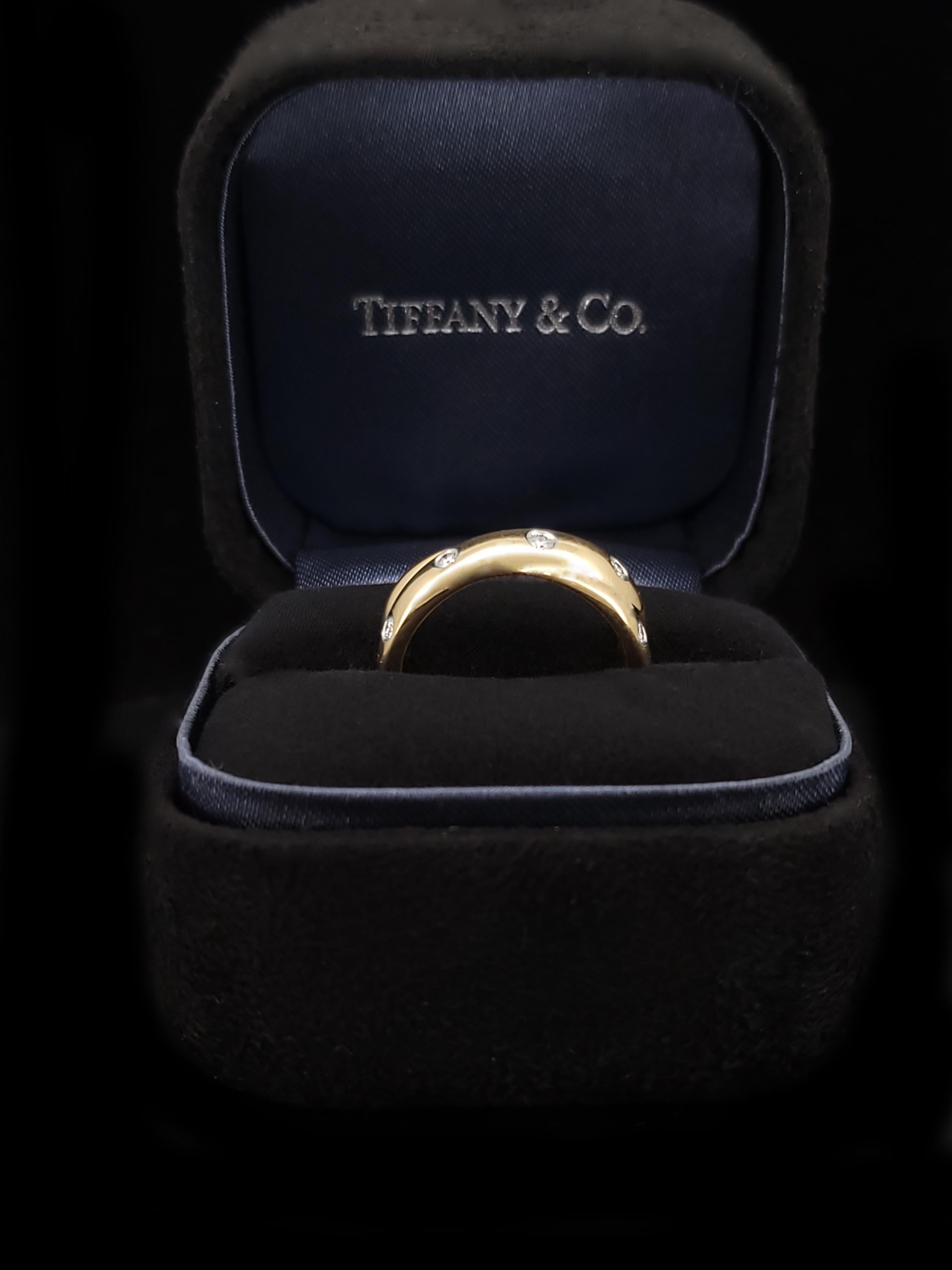 Tiffany & Co. Fascia incrociata con diamanti Etoile in oro giallo 18 carati In condizioni ottime in vendita a New York, NY