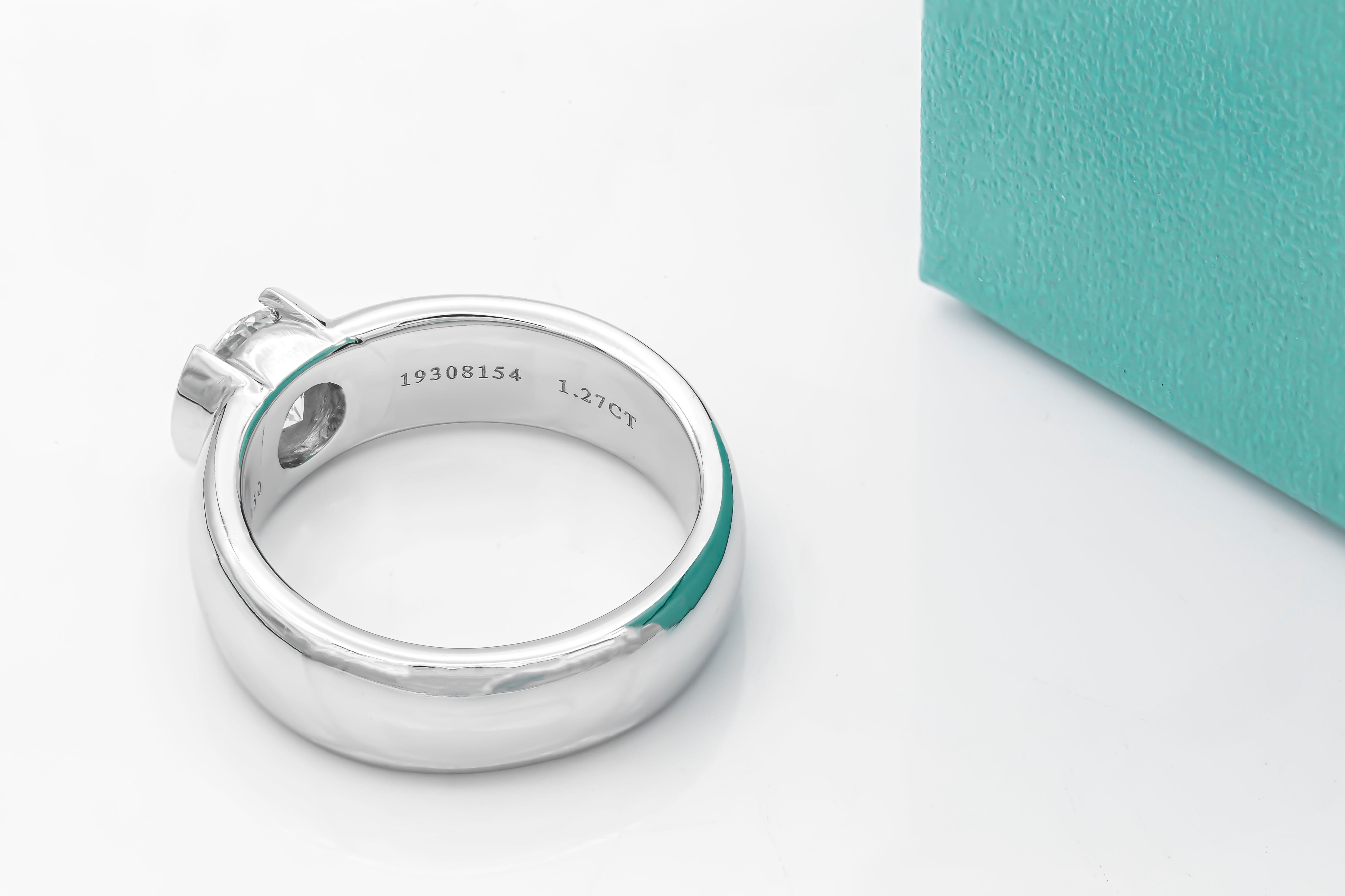 Tiffany & Co. Etoile Diamantring PT950 1,27 Karat E VVS1 runder Diamant im Zustand „Hervorragend“ in New York, NY