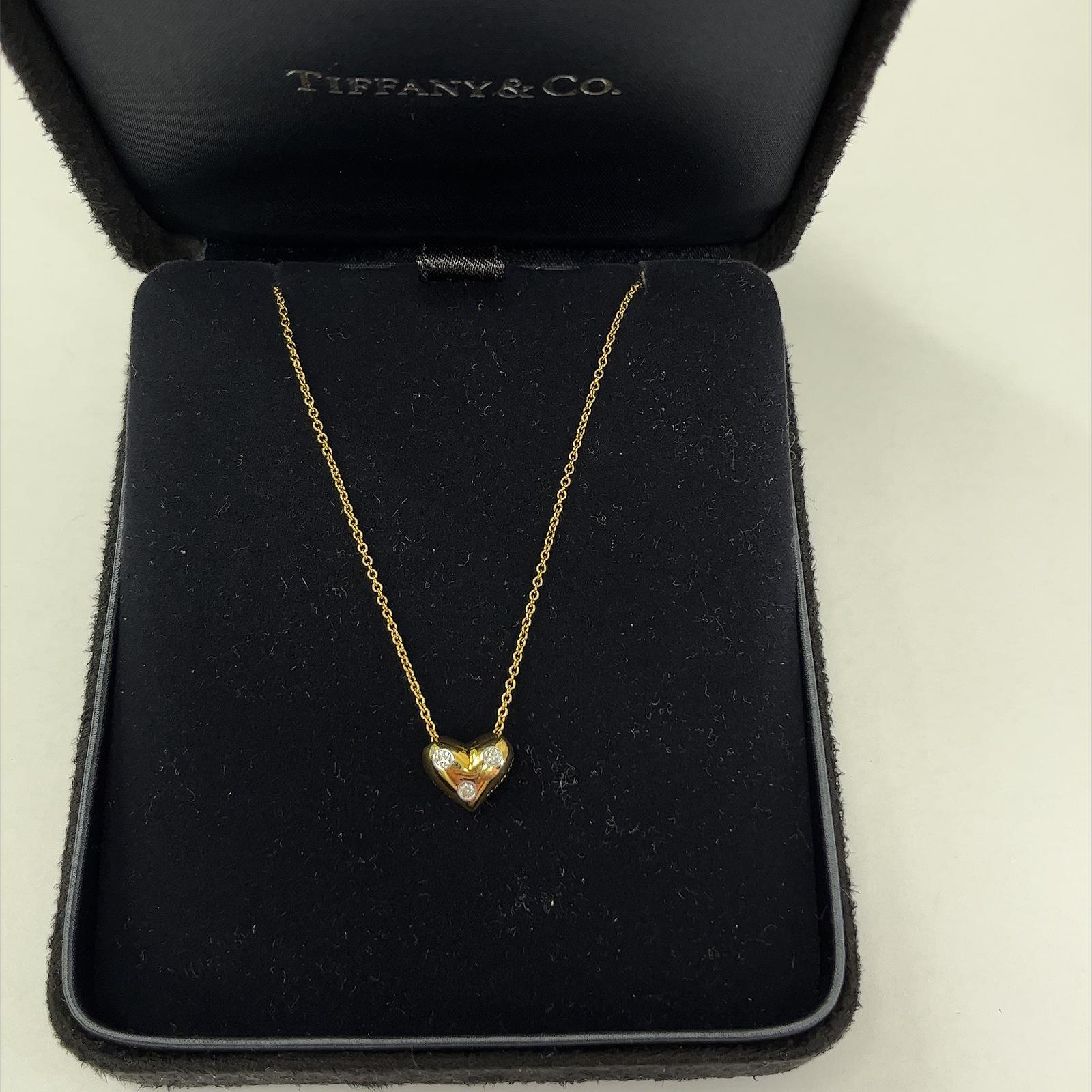 Tiffany & Co. Etoile Diamond Heart Necklace in 18ct Yellow Gold For Sale 5