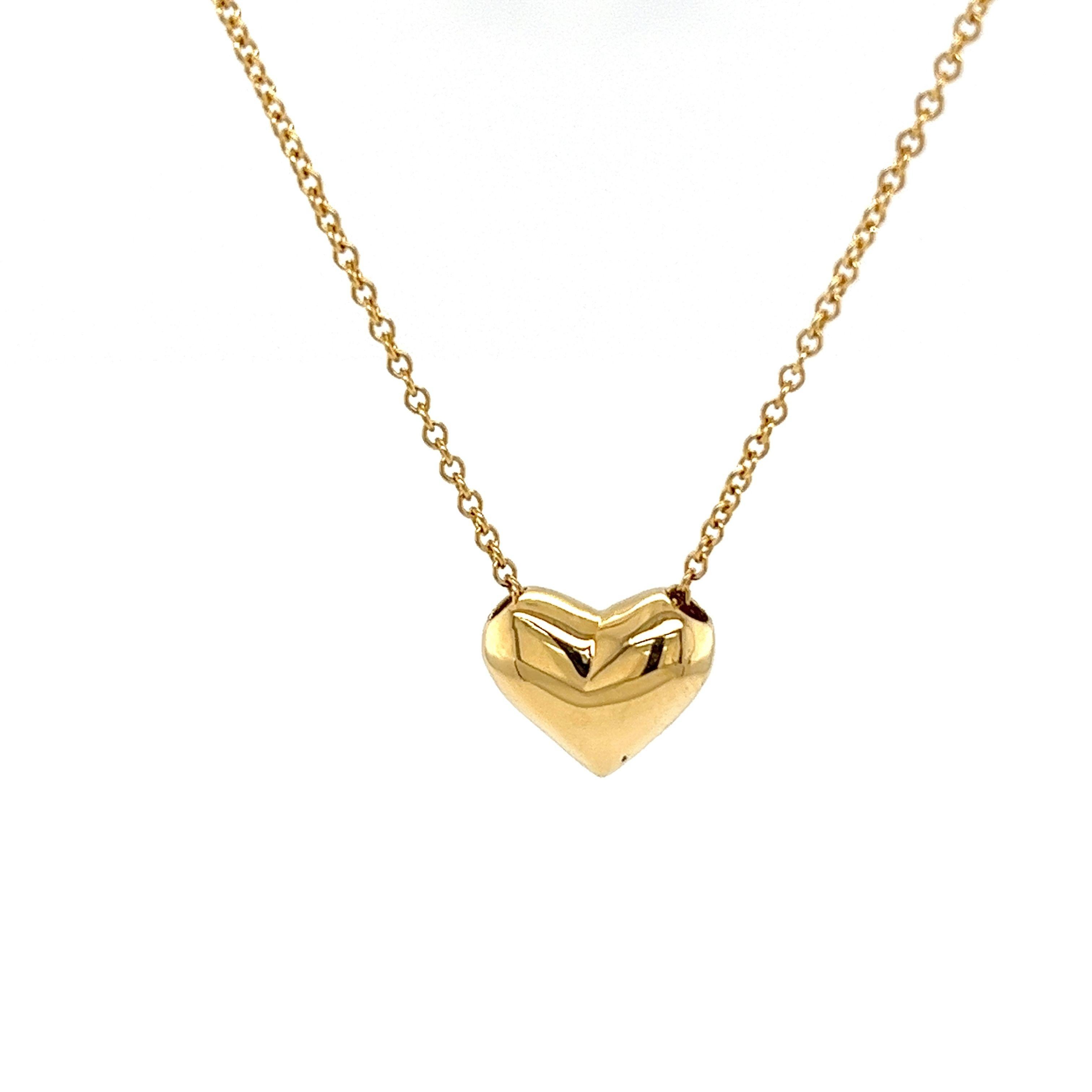 Tiffany & Co. Etoile Diamond Heart Necklace in 18ct Yellow Gold For Sale 3