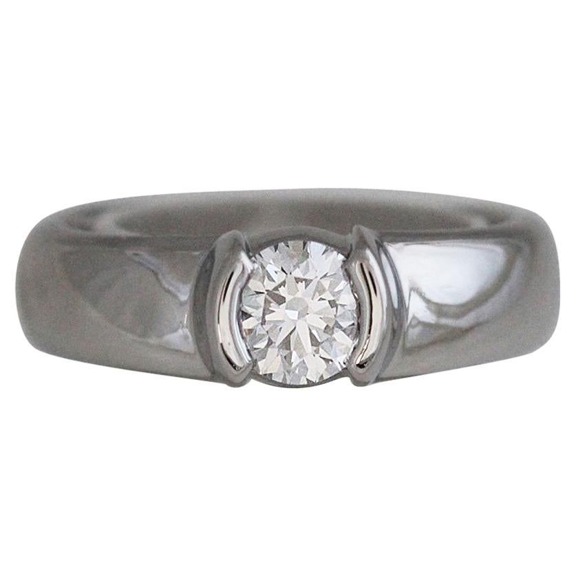 Tiffany & Co. Bague de fiançailles Etoile en platine 0,81 carat de diamant rond F VVS2 en vente