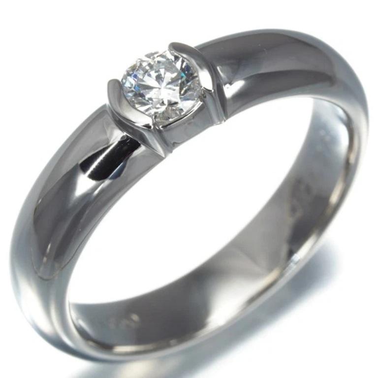 TIFFANY & Co. Anello di fidanzamento Etoile in platino con diamante da 0,19 carati 5,25

Metallo: Platino
Dimensione: 5.25
Peso: 5.90 grammi
Diamante: diamante tondo brillante, peso totale 19 carati
Marchio: ©TIFFANY&Co. PT950 27161367