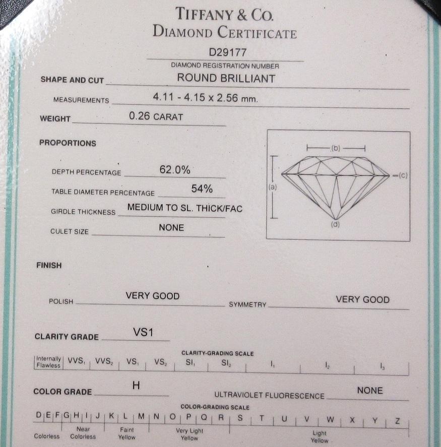 TIFFANY & Co. Anello di fidanzamento Etoile in platino con diamante da 0,26 carati 5,5 con certificato In condizioni ottime in vendita a Los Angeles, CA