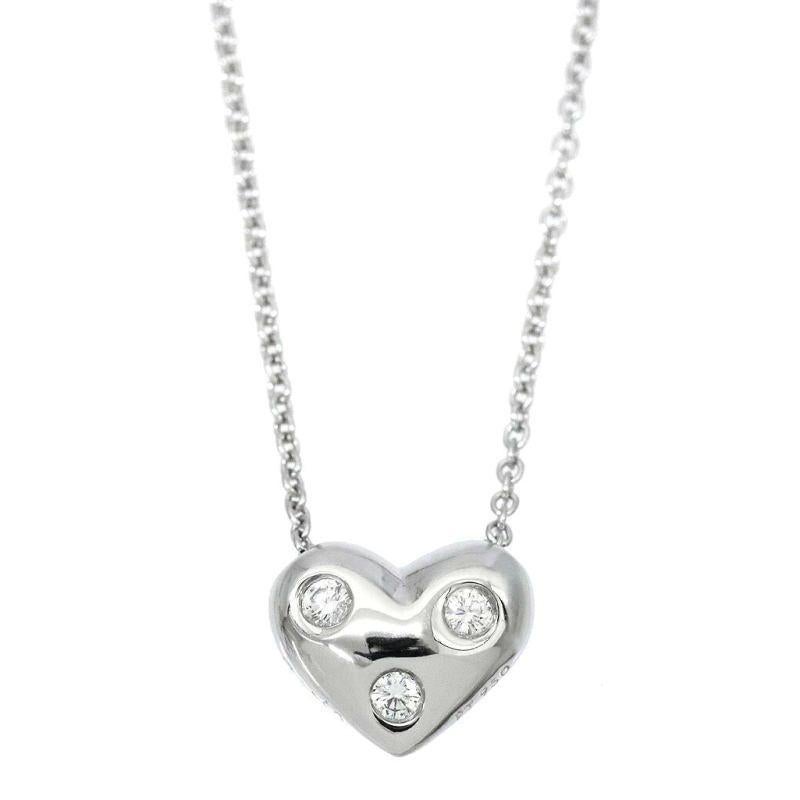 TIFFANY & Co. Etoile Platinum 3 Diamond Heart Pendant Necklace

Metal: Platinum
Weight: 5.10 grams
Chain: 16