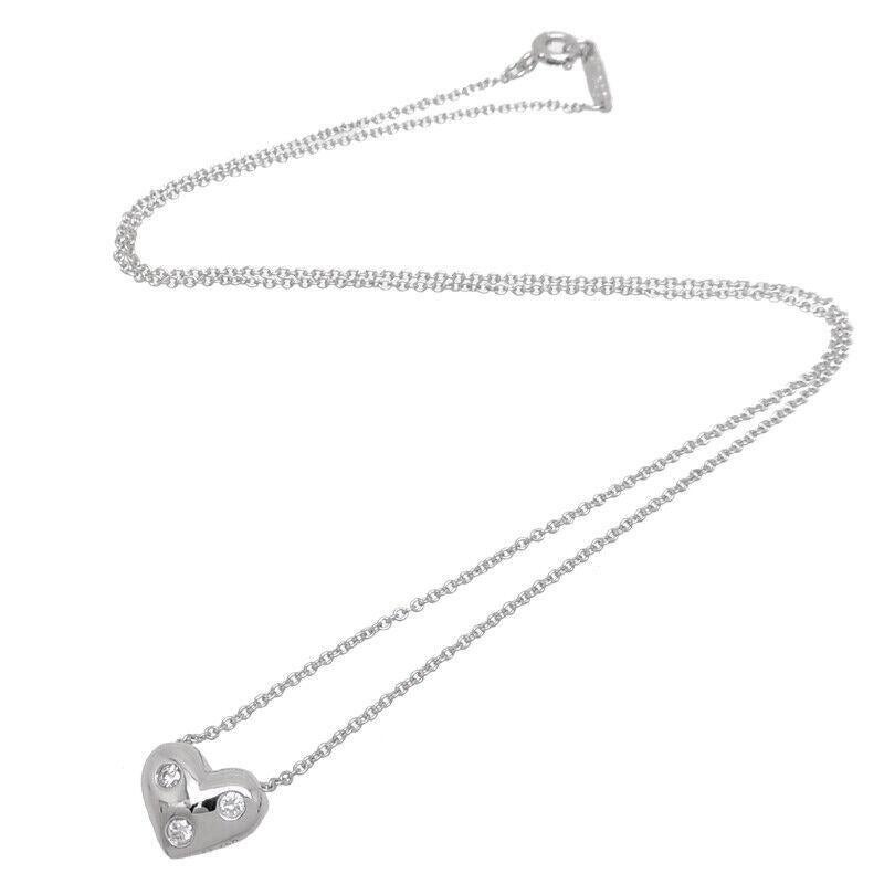 TIFFANY & Co. Etoile Platinum 3 Diamond Heart Pendant Necklace For Sale 1
