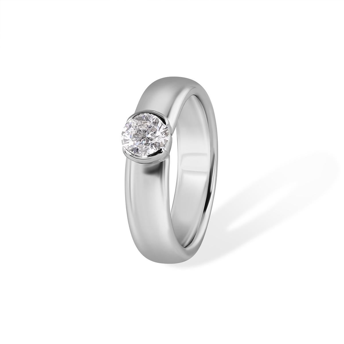 TIFFANY & Co. Bague de fiançailles Etoile en platine avec diamant de 0,57ct 6,25 Pour femmes en vente