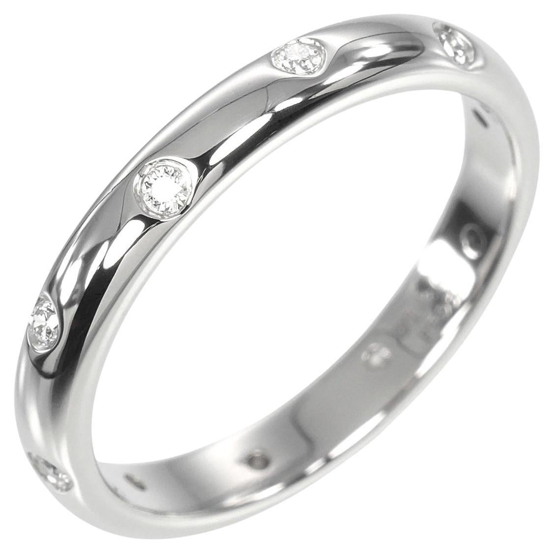 How can you tell if a vintage diamond ring is real?