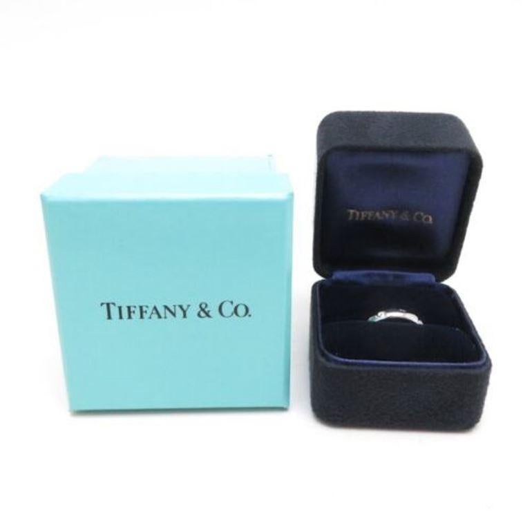 TIFFANY & Co. Etoile Platinum Diamond 4mm Band Ring 4 In Excellent Condition For Sale In Los Angeles, CA
