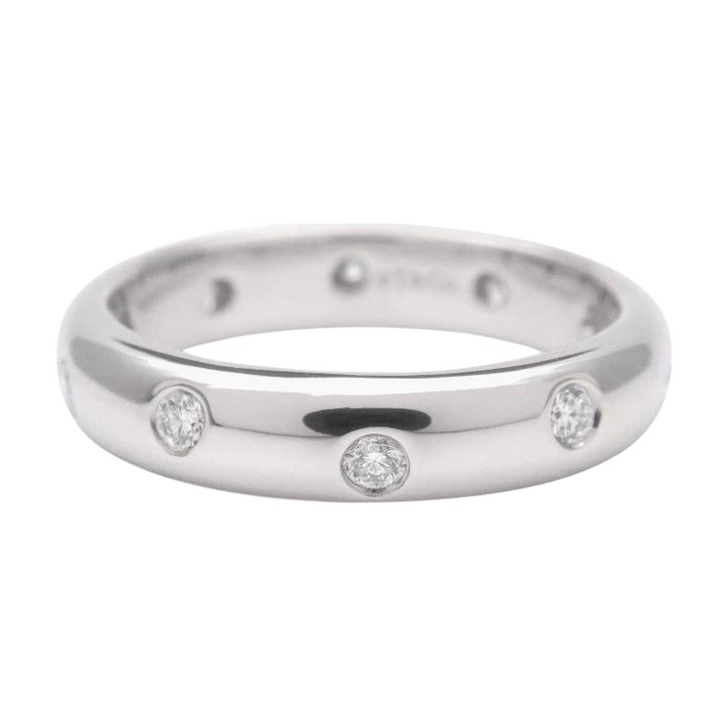 TIFFANY 
Co. Etoile, bague à anneau de 4 mm en platine et diamants 5,5