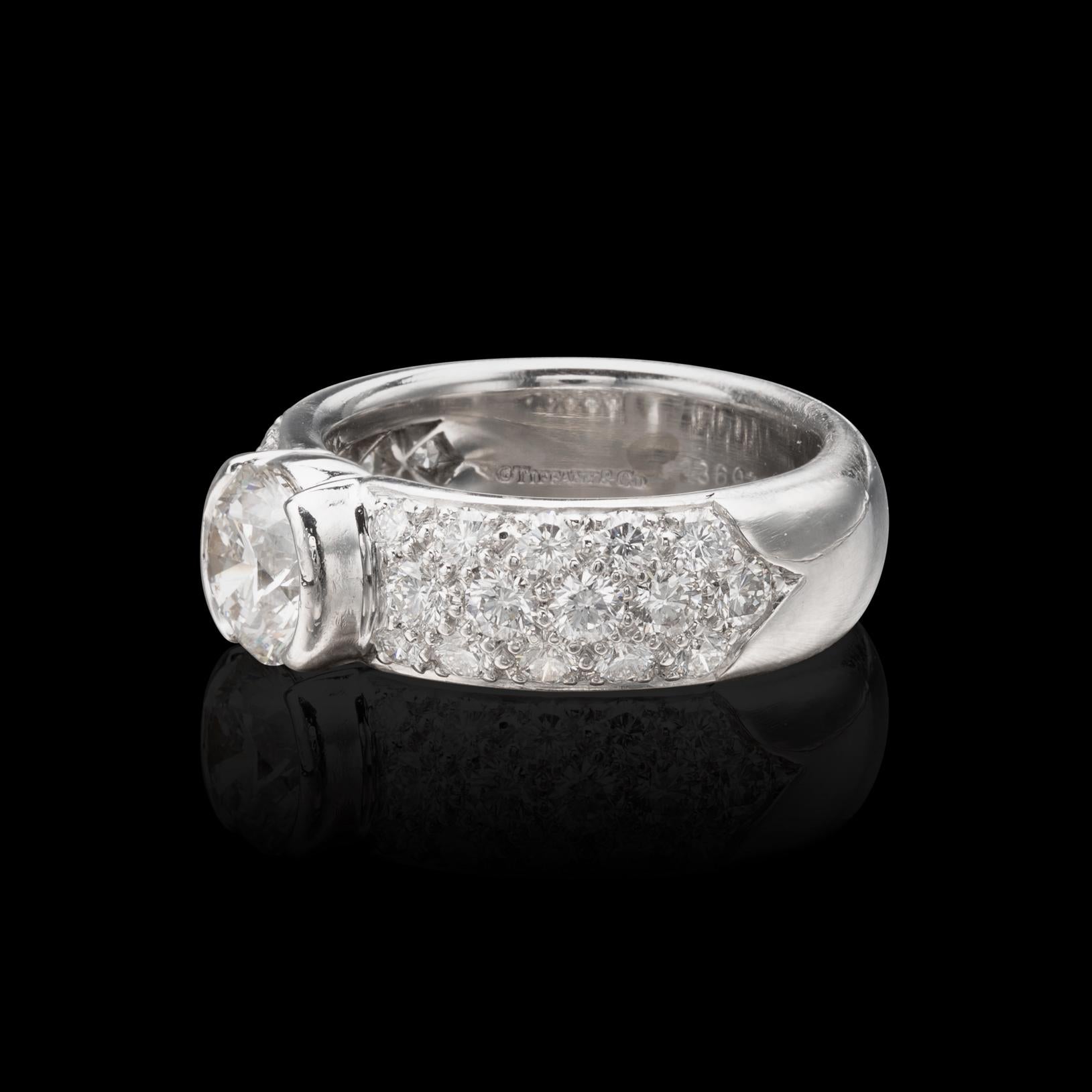 Tiffany & Co. Etoile Platin-Diamant-Ring (Rundschliff)