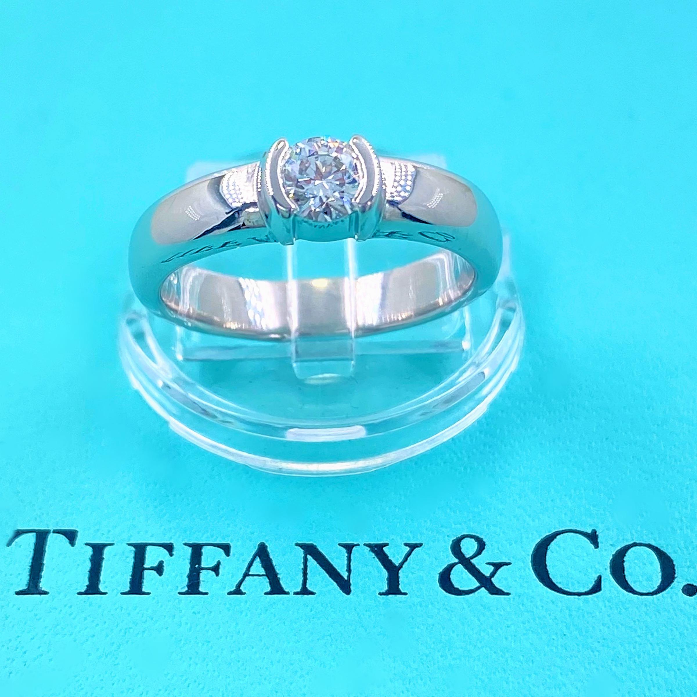 Tiffany & Co Etoile Round Diamond 0.43 Carat E VS1 Engagement Ring Papers 1