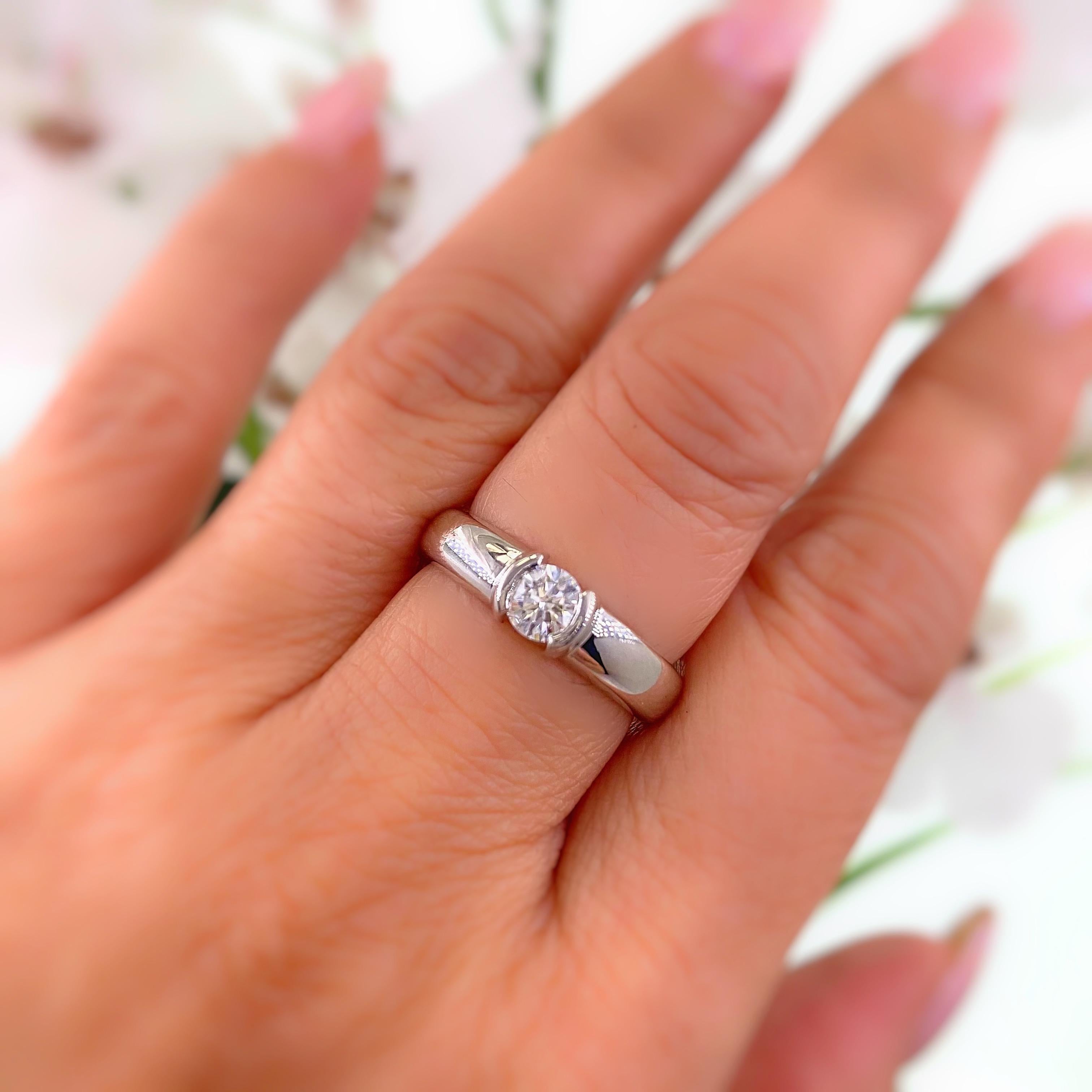 Tiffany & Co Etoile Round Diamond 0.43 Carat E VS1 Engagement Ring Papers 2