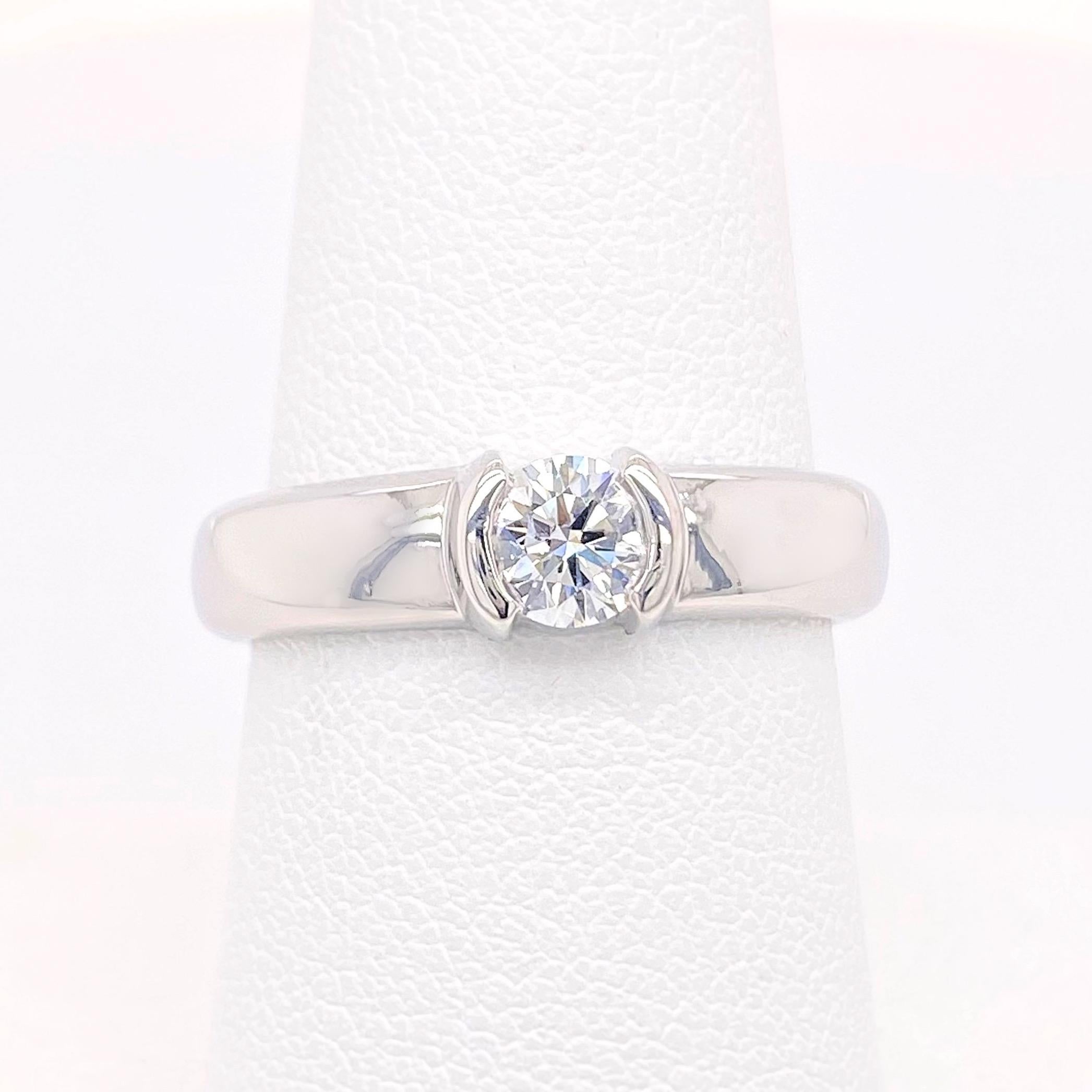 Tiffany & Co Etoile Round Diamond 0.43 Carat E VS1 Engagement Ring Papers 3
