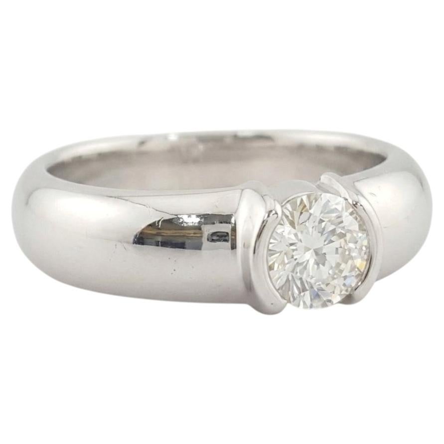 Tiffany & Co. Etoile Round Diamond Platinum Solitaire Engagement Ring