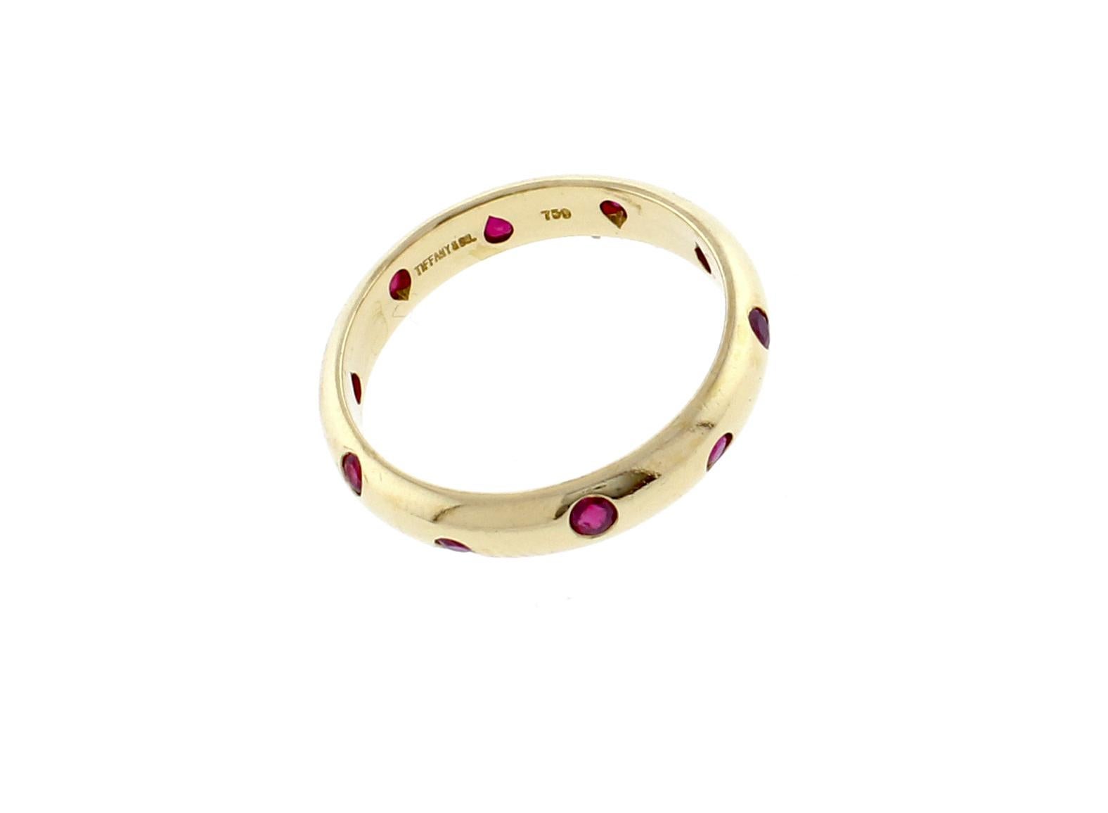 From Tiffany & Co.'s Etoile collection there 18 karat yellow gold ruby  Etoile ring., 4mm
 ♦ Designer / Hallmarks: Tiffany & Co
♦ Metal: 18 karat, 
♦ Gem stone: Ruby
♦ Design Era: Contemporary
♦ Circa 2002 
♦ Size: 8 ½
♦ Weight 5.1 grams
♦
