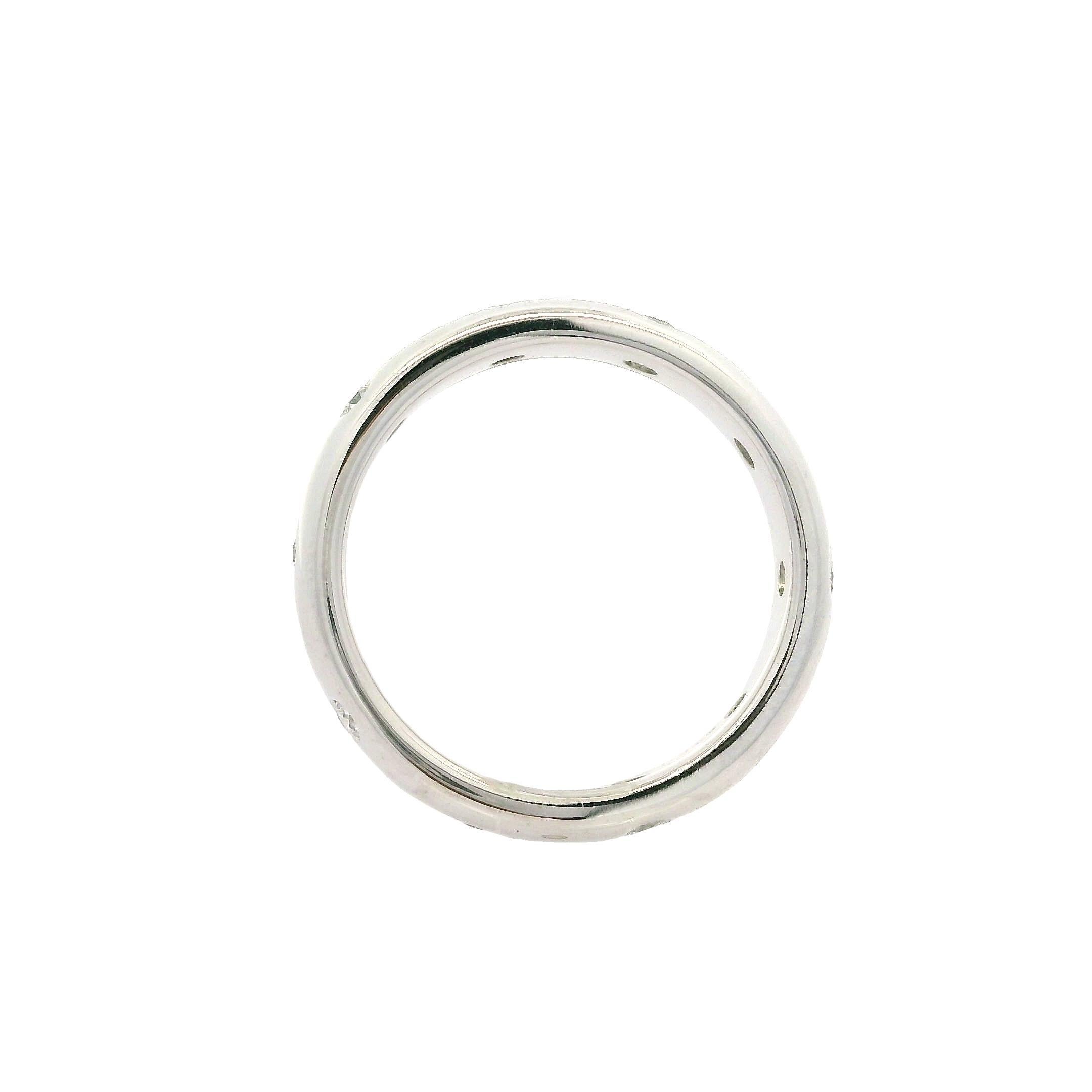 Tiffany & Co. Anello Etoile in platino massiccio con diamante da 4 mm per l'eternità Sz 6 In condizioni ottime in vendita a Montclair, NJ