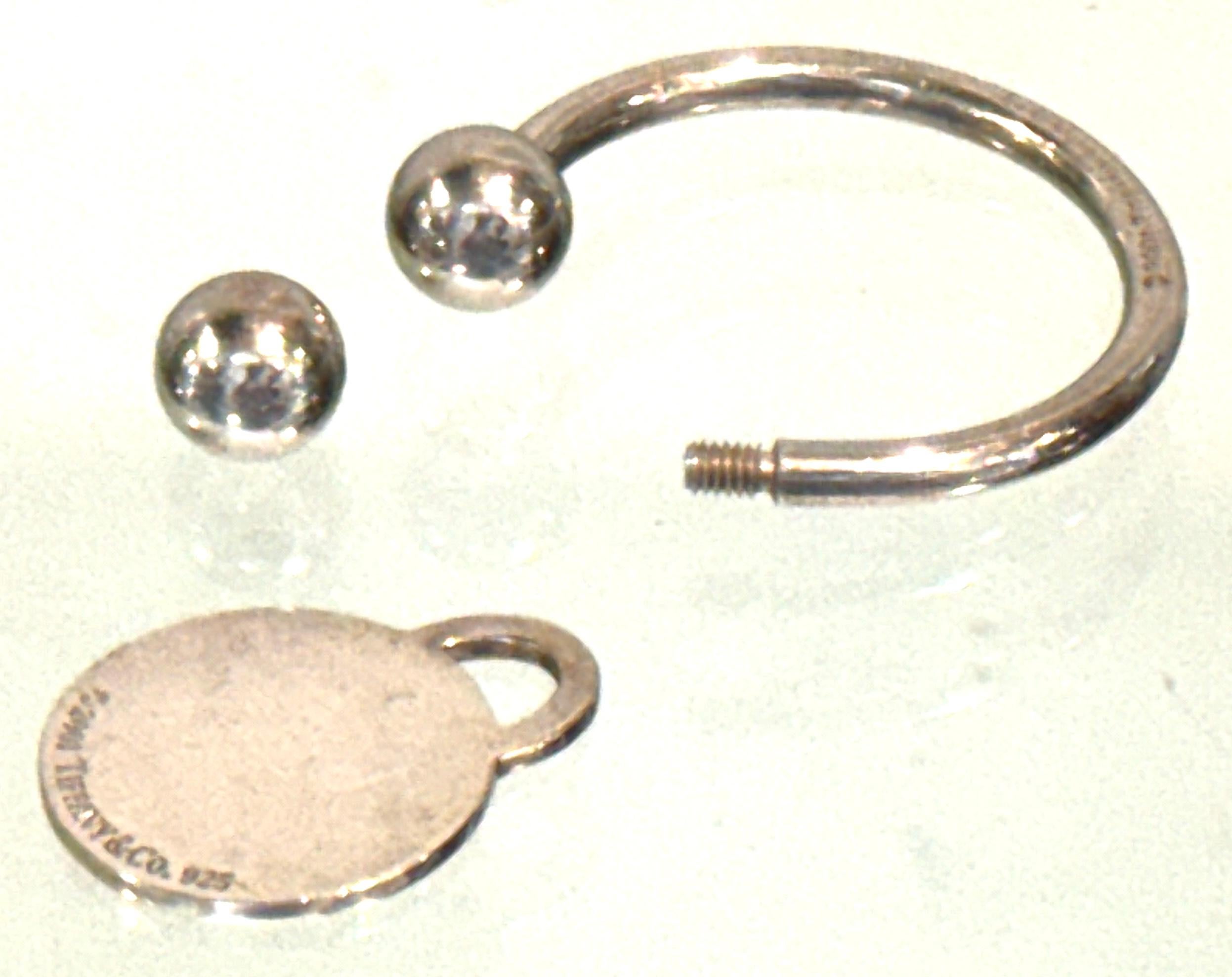 Tiffany & Co. Extra Large Sterling Round Tag Screwball Key Ring, Dated 2001 in vendita 2