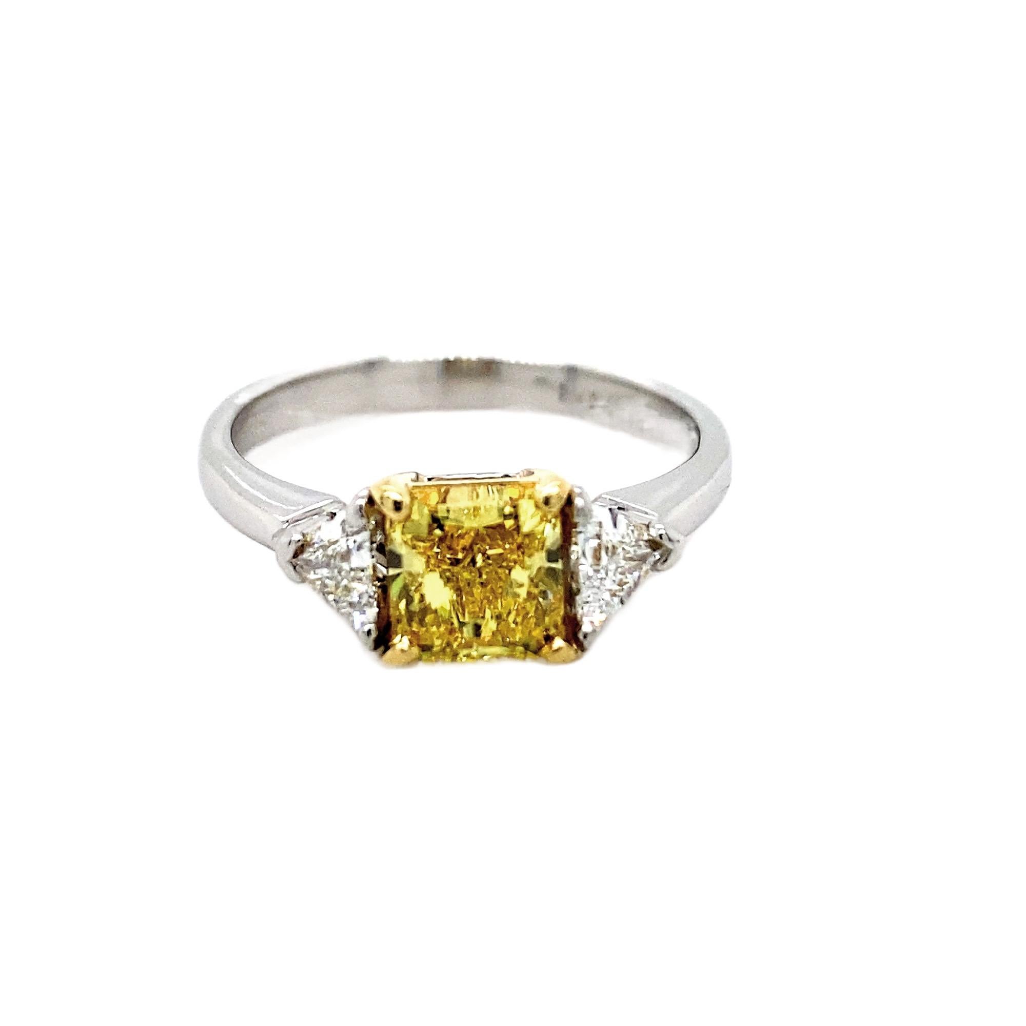 Radiant Cut Tiffany & Co. Fancy Vivid Yellow Radiant 1.52 Tcw Diamond Engagement Ring Plat