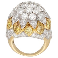 Tiffany & Co. Ausgefallener gelber und weißer Diamant Scalloped Dome Ring