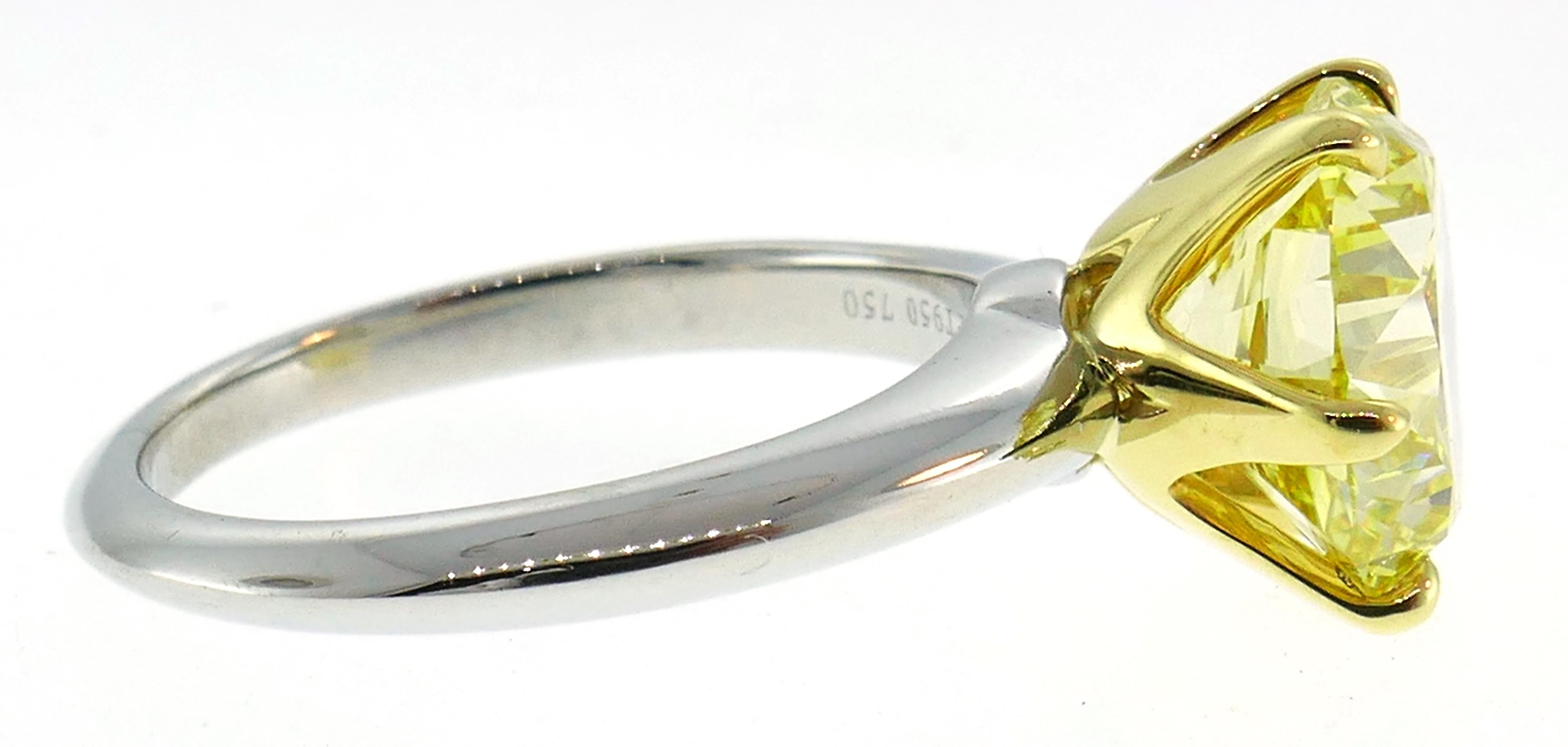 Women's Tiffany & Co. Fancy Intense Yellow Diamond Platinum Ring 4.02-carat VVS1 GIA