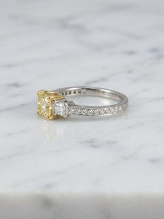 Tiffany & Co Fancy Yellow Diamond Ring Platinum 1.15 Ct Three Stone