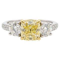 Tiffany & Co Fancy Yellow Diamond Ring Platinum 1.15 Ct Three Stone