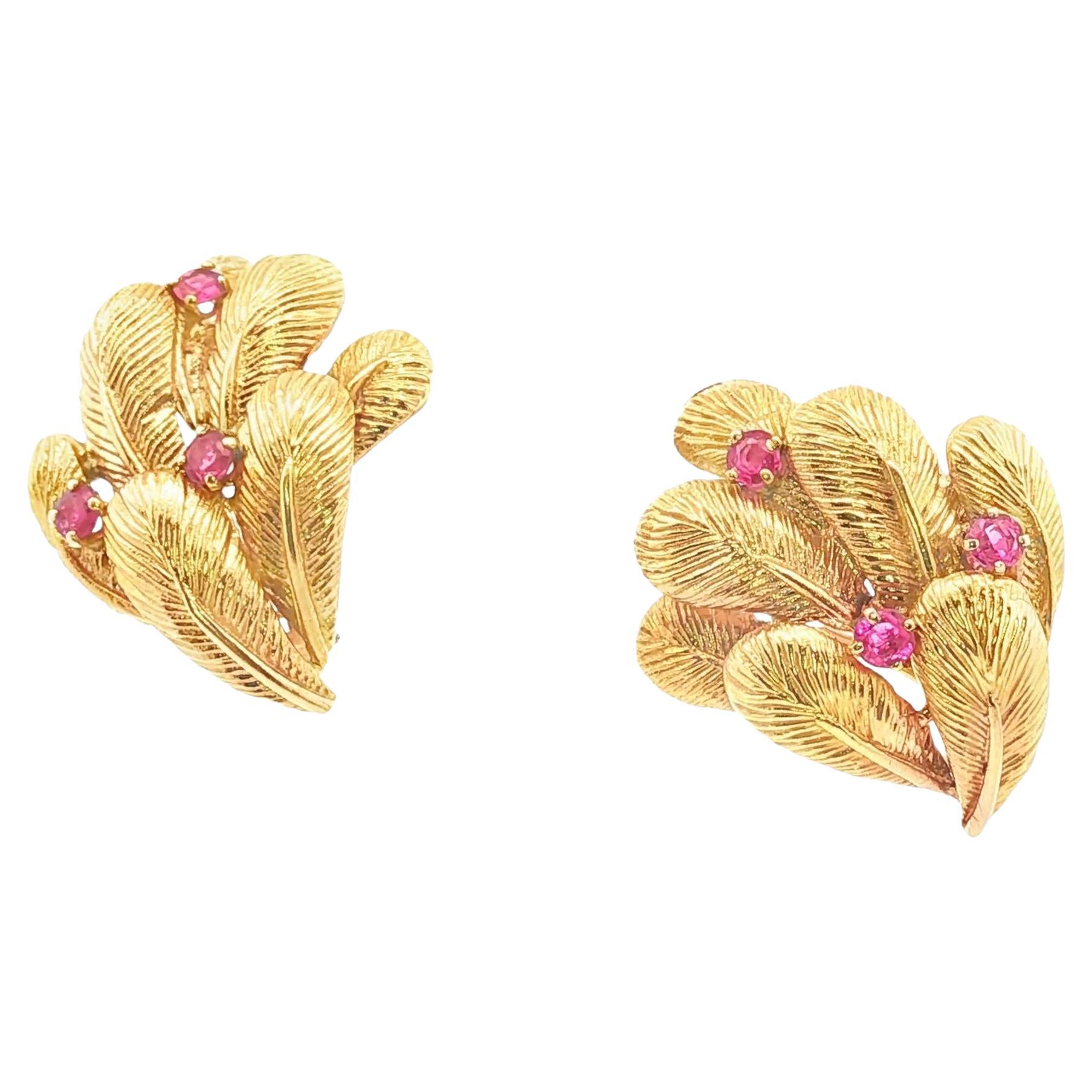 Tiffany 
Co. Pendientes Plumas Rubí en venta