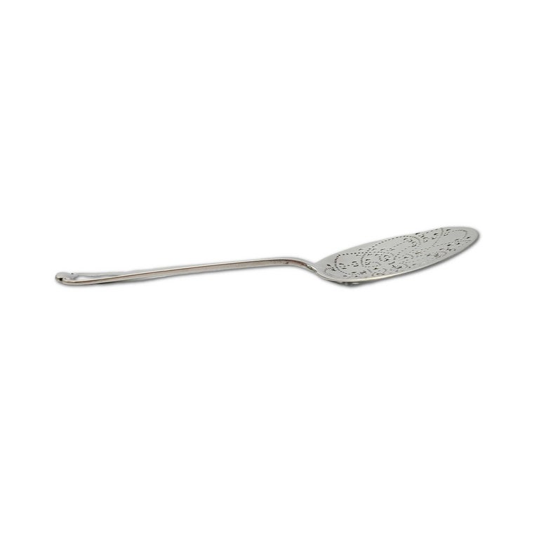 European Tiffany & Co Flemish Sterling Silver Pierced Tomato Server with Monogram For Sale