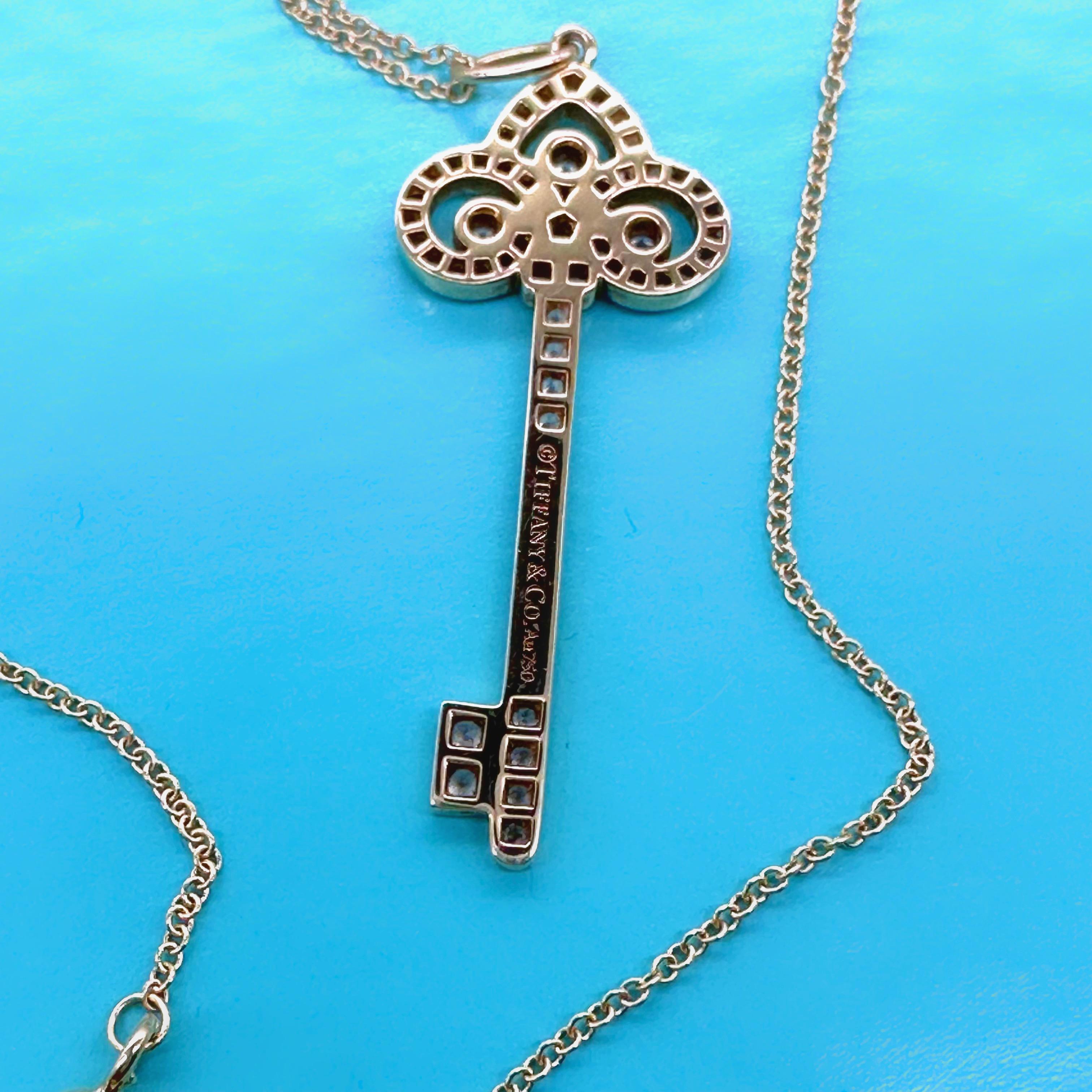 Tiffany & Co Fleur De Lis Diamond Key Pendant in 18 Karat Rose Gold For Sale 5