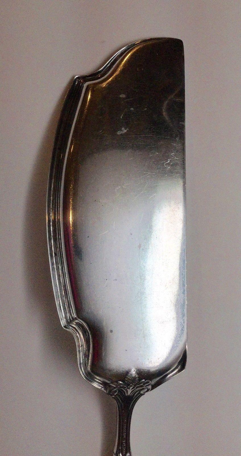 Tiffany & Co. Florentine 1900 Sterling Silver Crumber For Sale 1