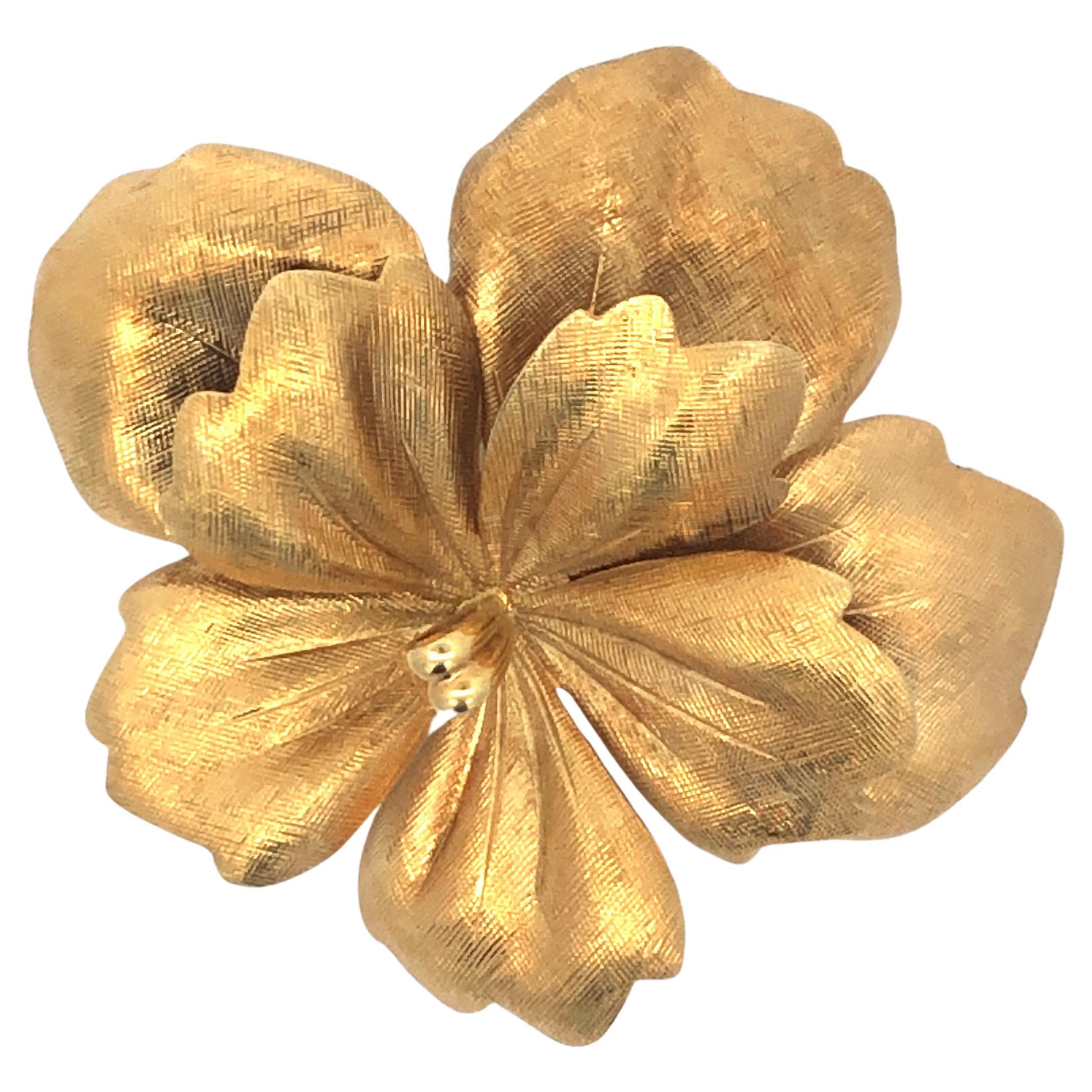 Tiffany & Co. Flower Brooch 14K Yellow Gold For Sale
