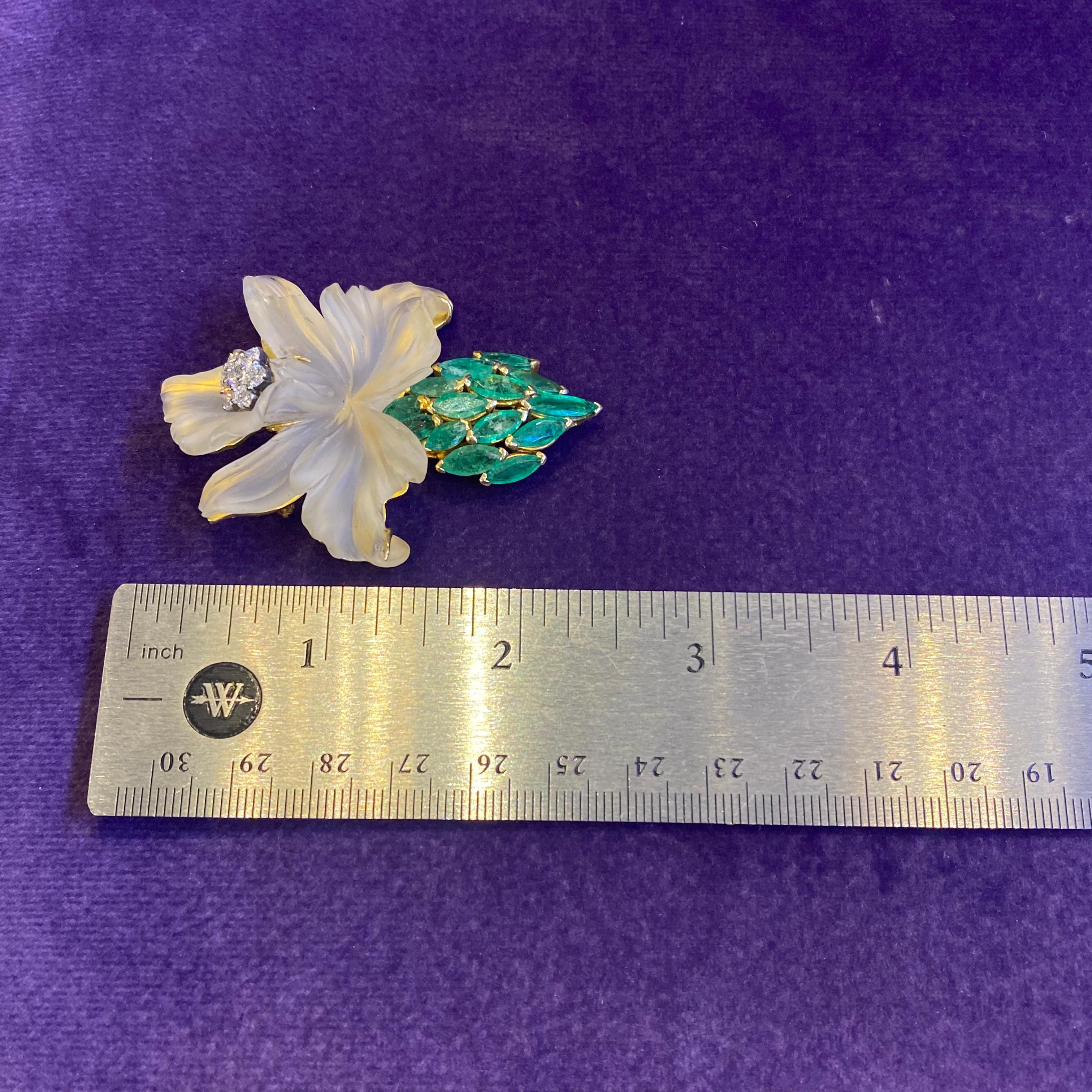 Tiffany & Co Flower Brooch In Excellent Condition For Sale In New York, NY