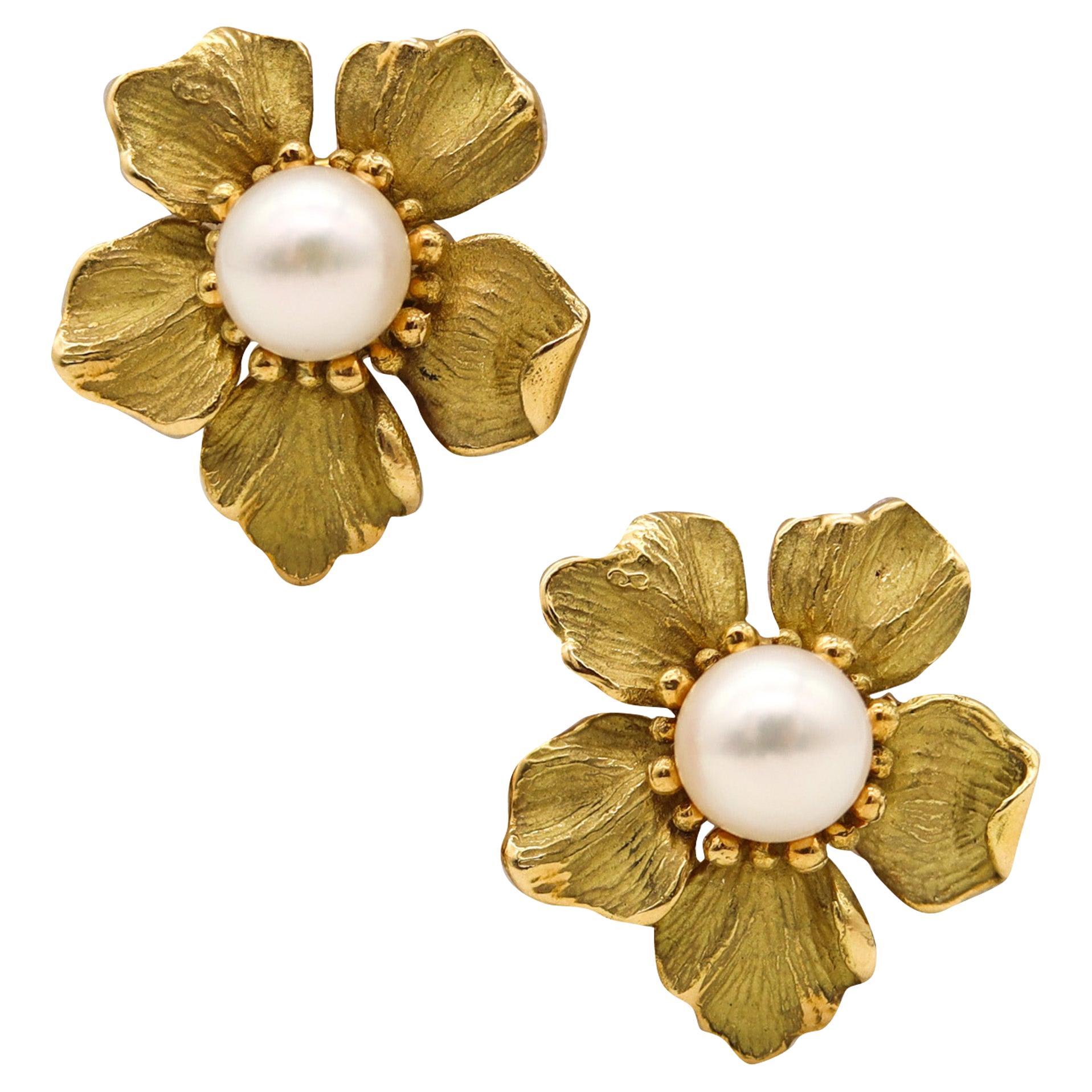 Tiffany & Co. Flowers Earrings In 18Kt Yellow Gold With Round White Pearls
