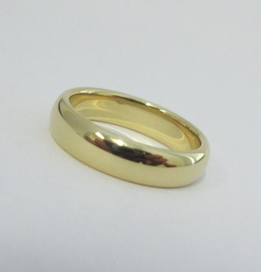 Women's TIFFANY & Co. Forever 18K Yellow Gold 4.5mm Lucida Wedding Band Ring 5.5 For Sale