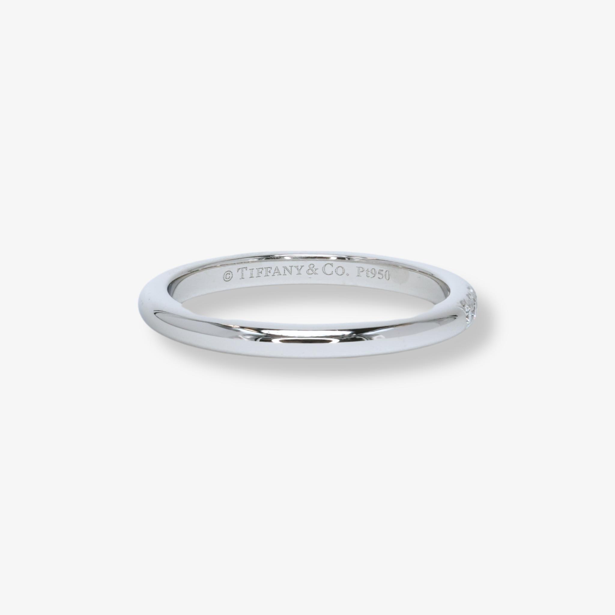 Tiffany & Co. Forever 3 Diamonds & Platinum Wedding Band

Celebrate your love with this elegant Tiffany & Co. 3 Stone Wedding Band, a timeless piece that beautifully symbolizes commitment and unity.

Band Details:
Metal: Platinum, celebrated for its